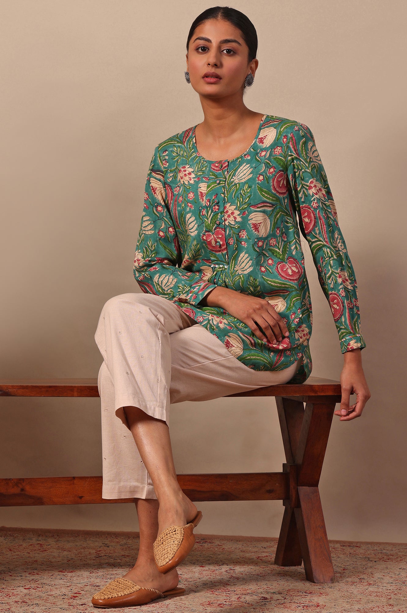 Green Floral Printed Straight Top