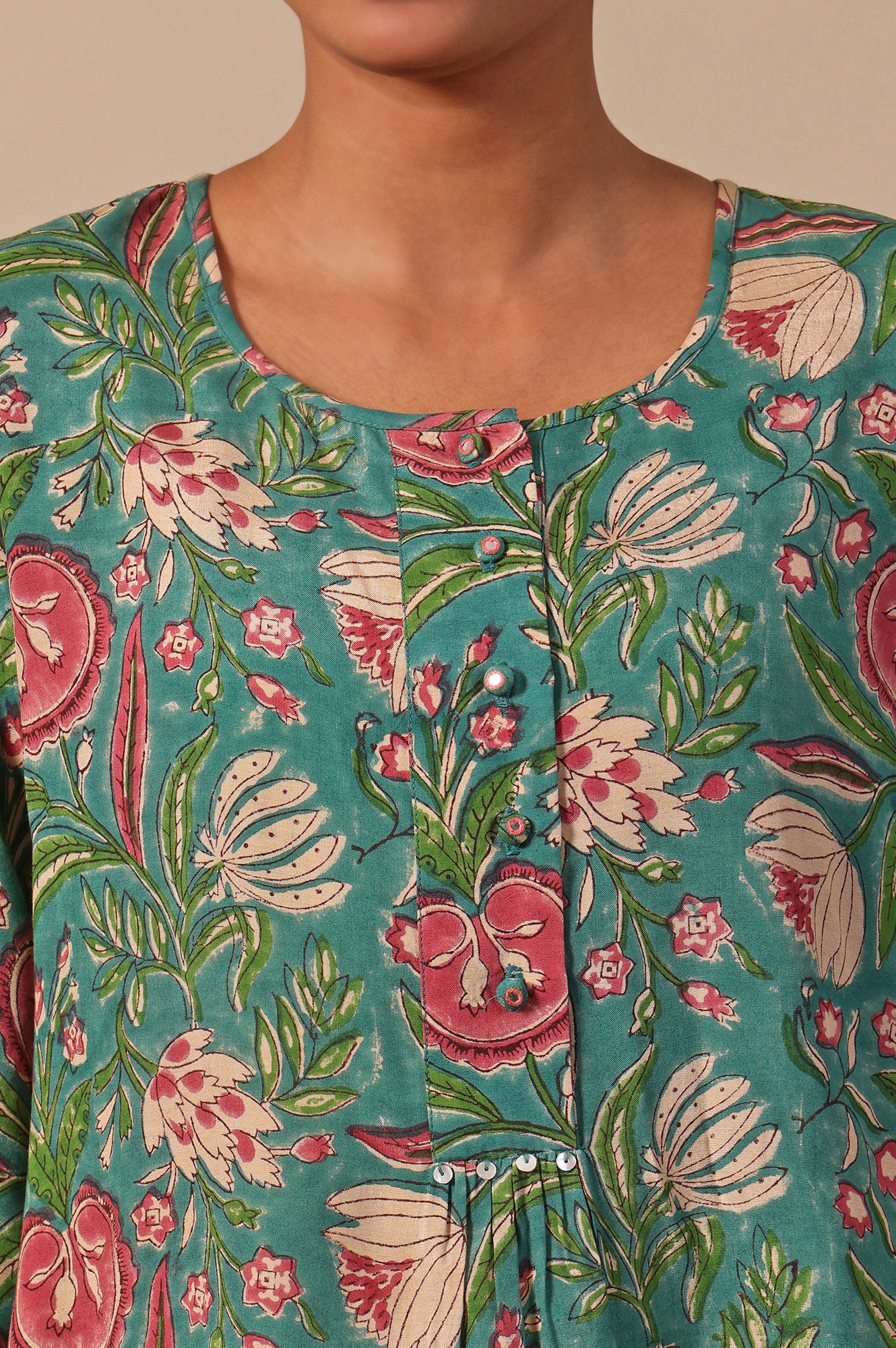 Green Floral Printed Straight Top