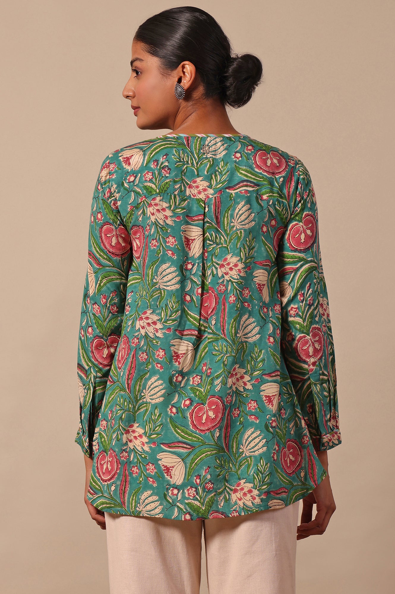 Green Floral Printed Straight Top