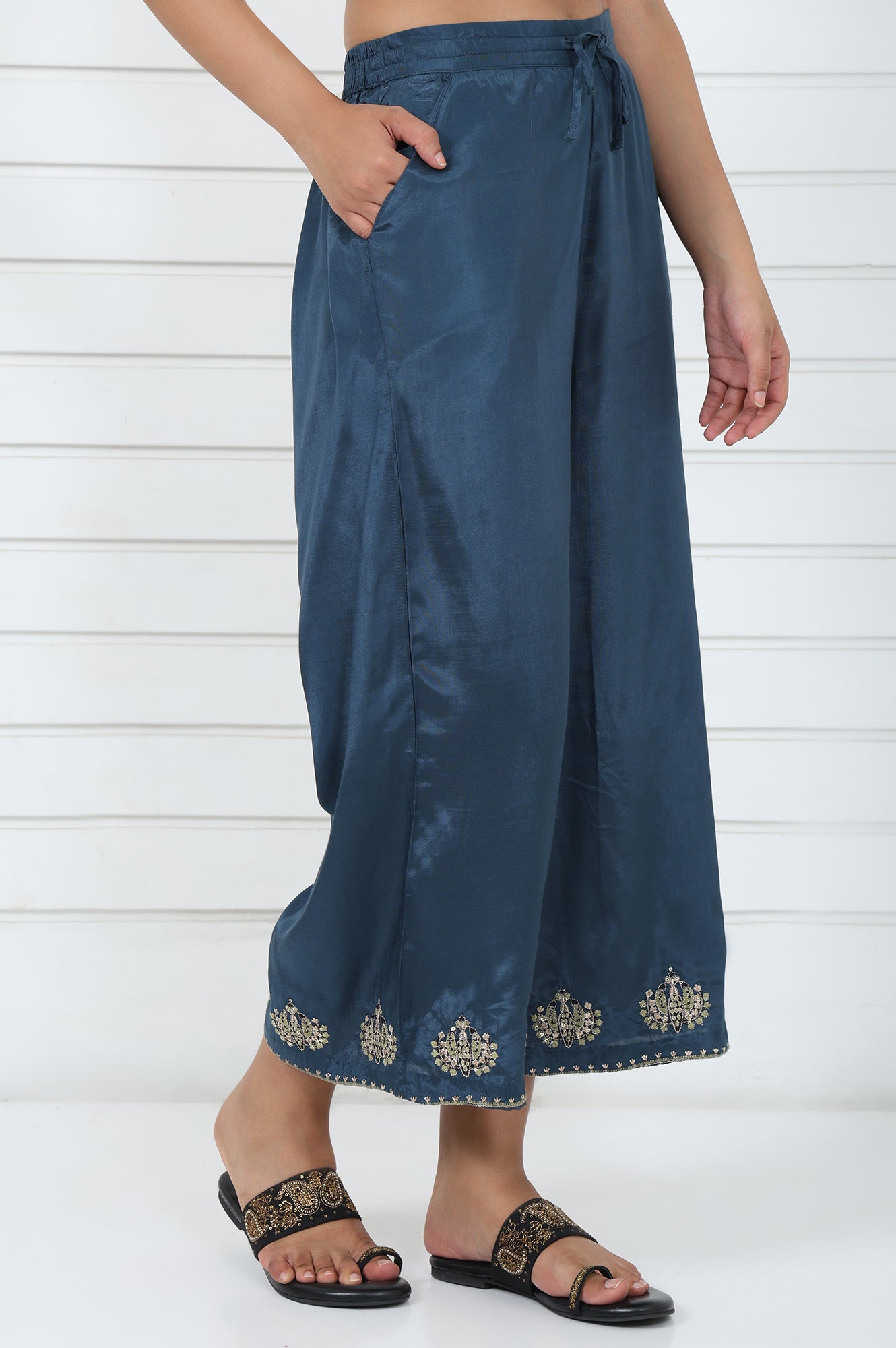 Blue Embroidered Printed Thread Embroidered Shantung Mid Rise Ankle Length Parallel Pant