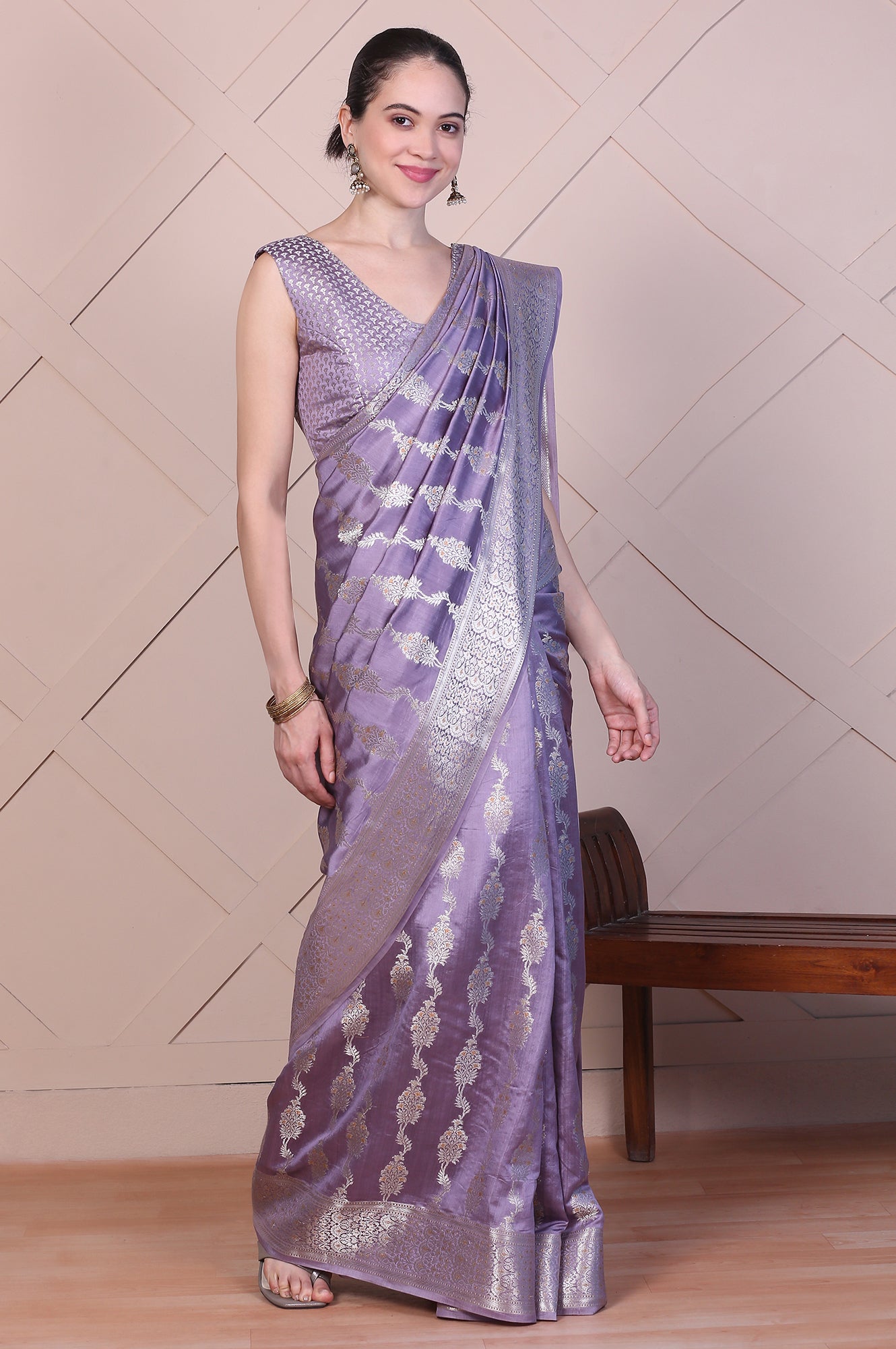 Purple Embellished Silk Jacquard Purple Saree with Unstitched Blouse