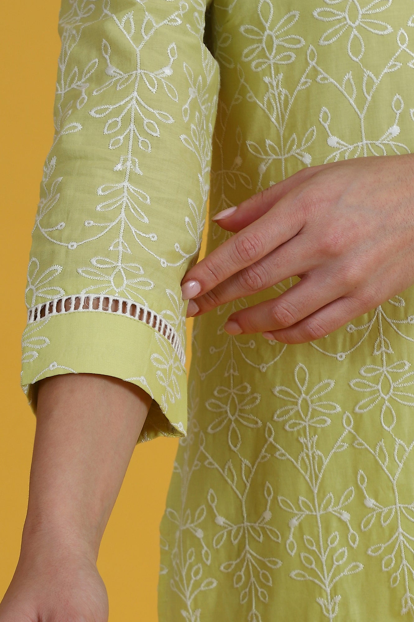 Green Embroidered Straight Pure Cotton Kurta