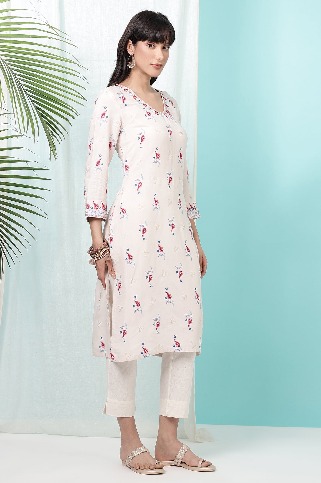 Off-White Floral Printed Rayon Straight Kurta
