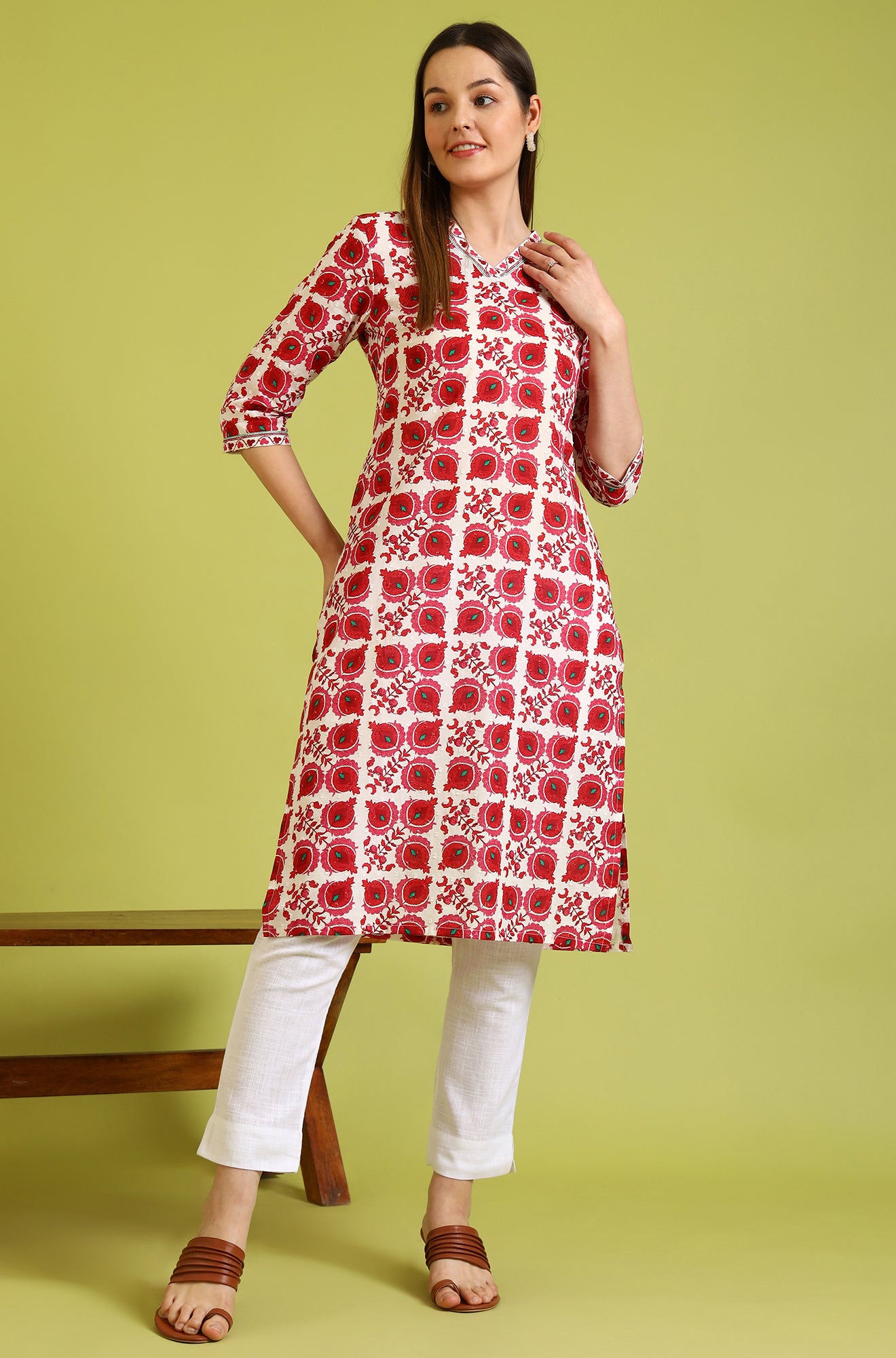 Floral Printed Straight Pure Cotton Kurta with Border Patch