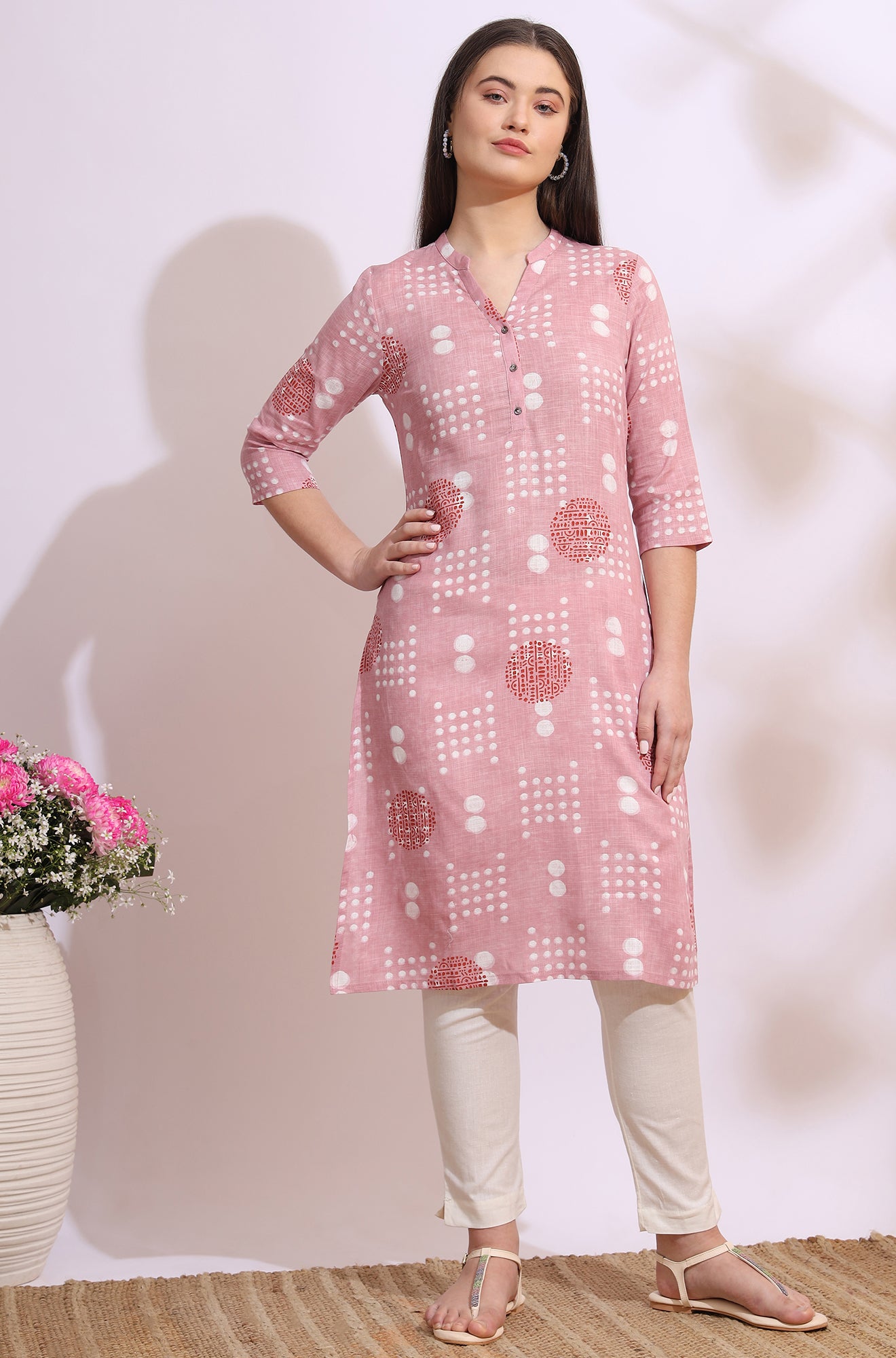 Pink Bold Geometric Printed Pure Cotton Straight Kurta