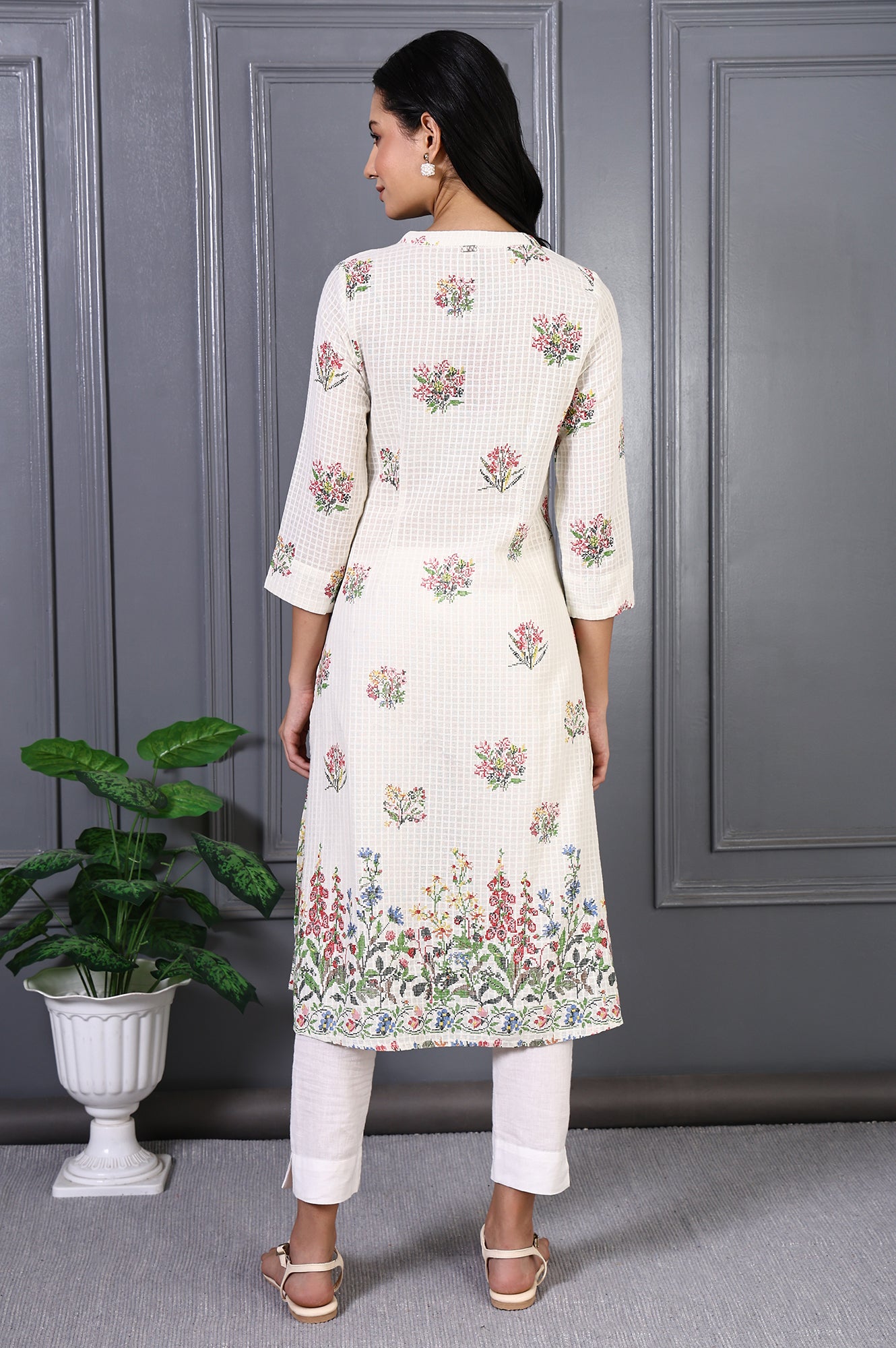 White Floral Printed Buttons Pure Cotton Straight Kurta