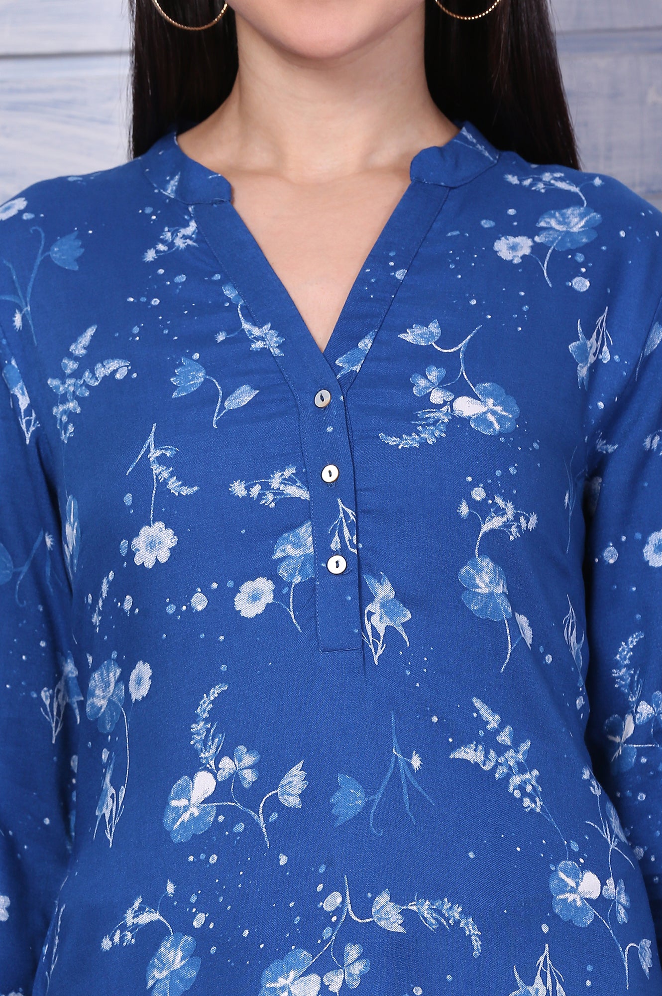 Blue Floral Printed Rayon Straight Casual Kurta