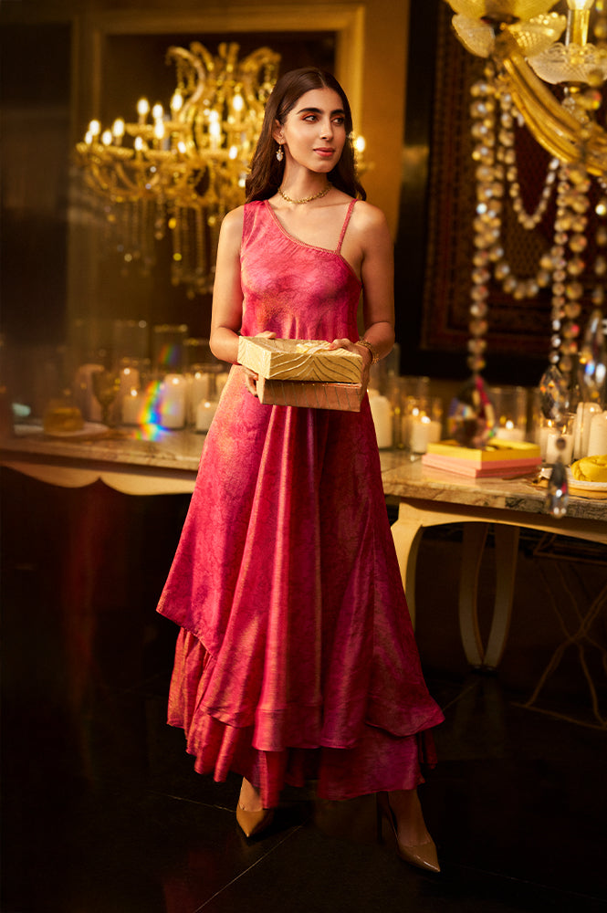 pink tissue dress New Pink Tissue Stitched Ready Made Gown