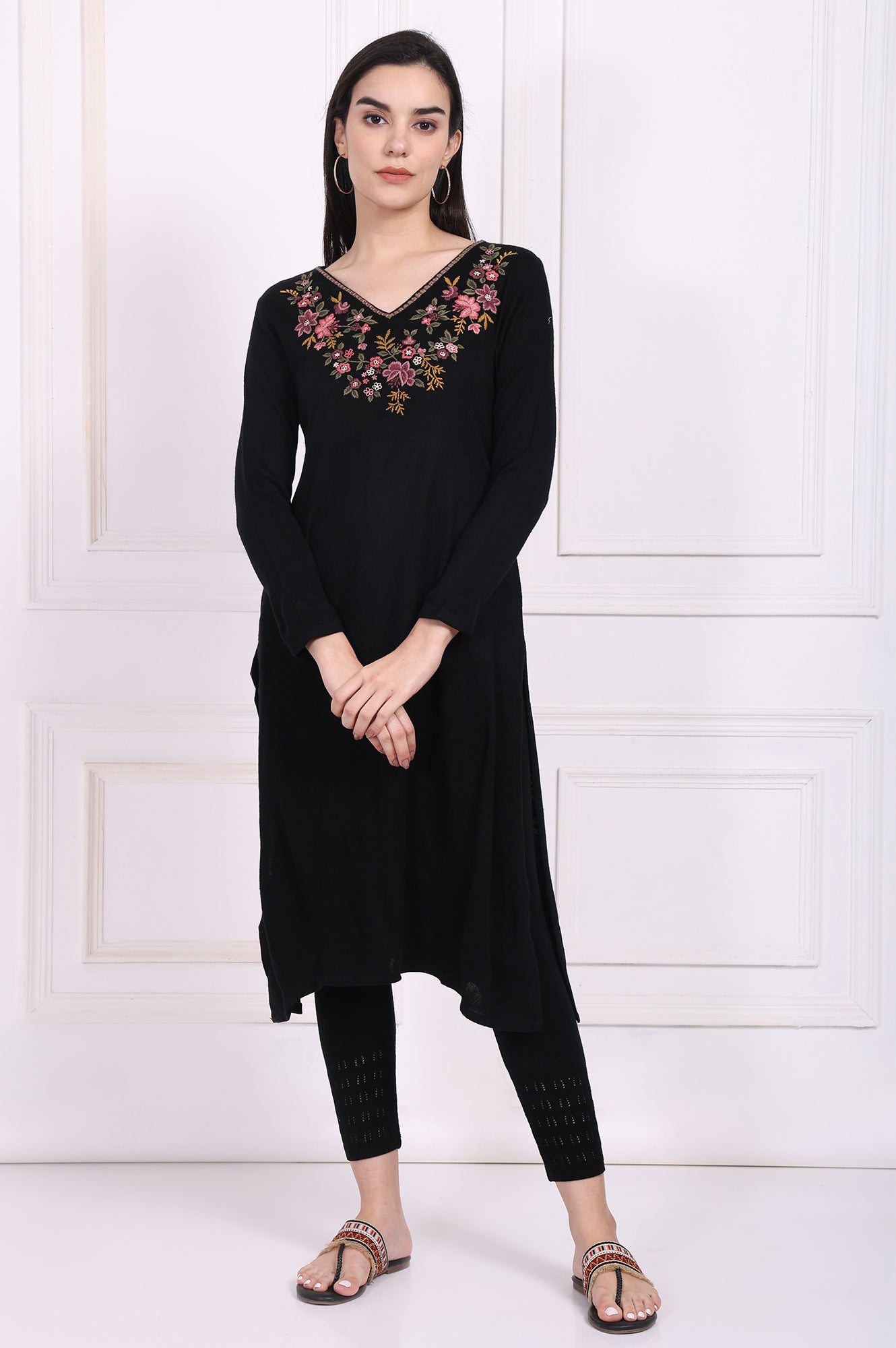 Black Embroidered Straight Acrylic Winter Kurta