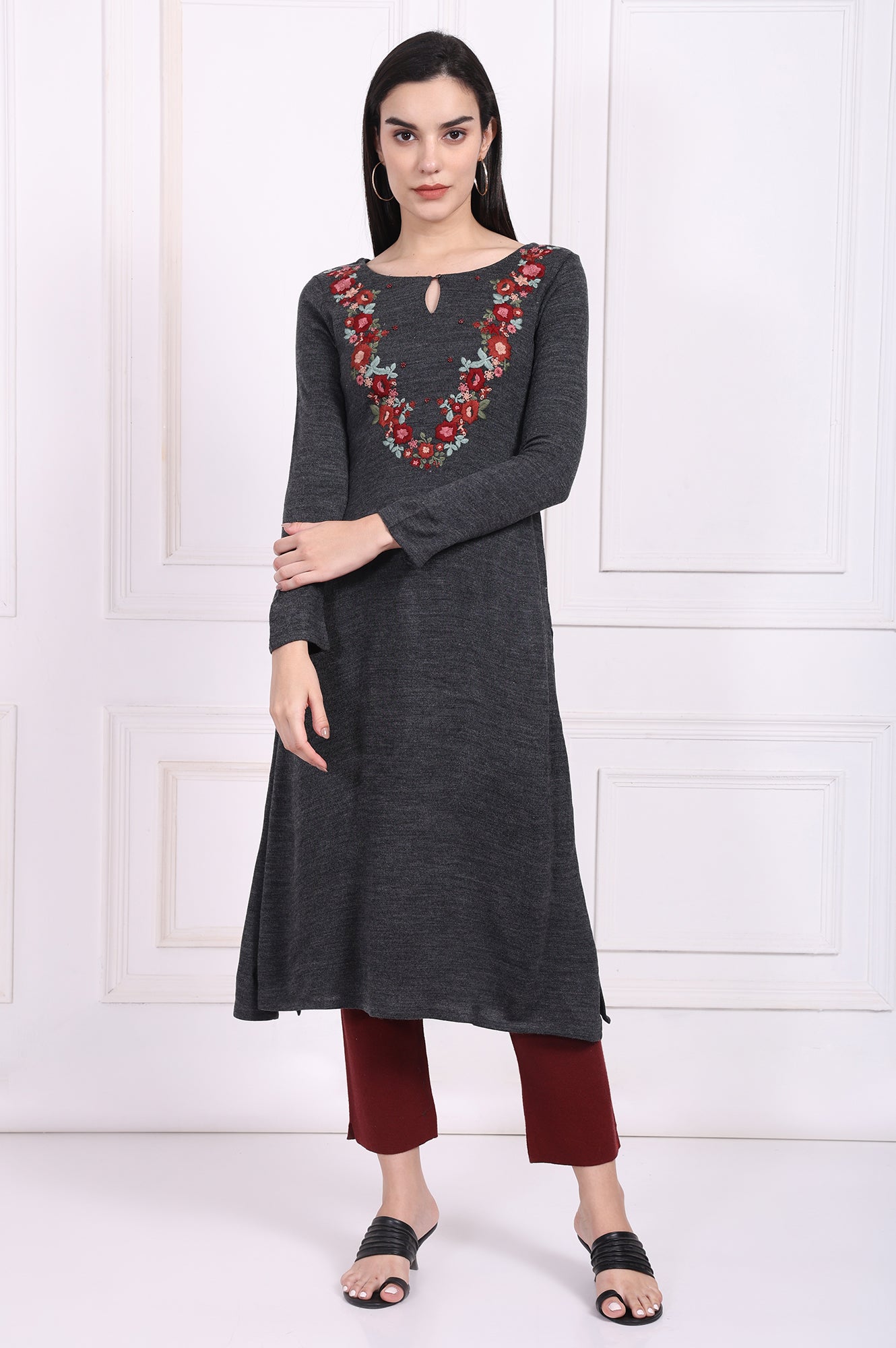Grey Embroidered A-Line Acrylic Winter Kurta