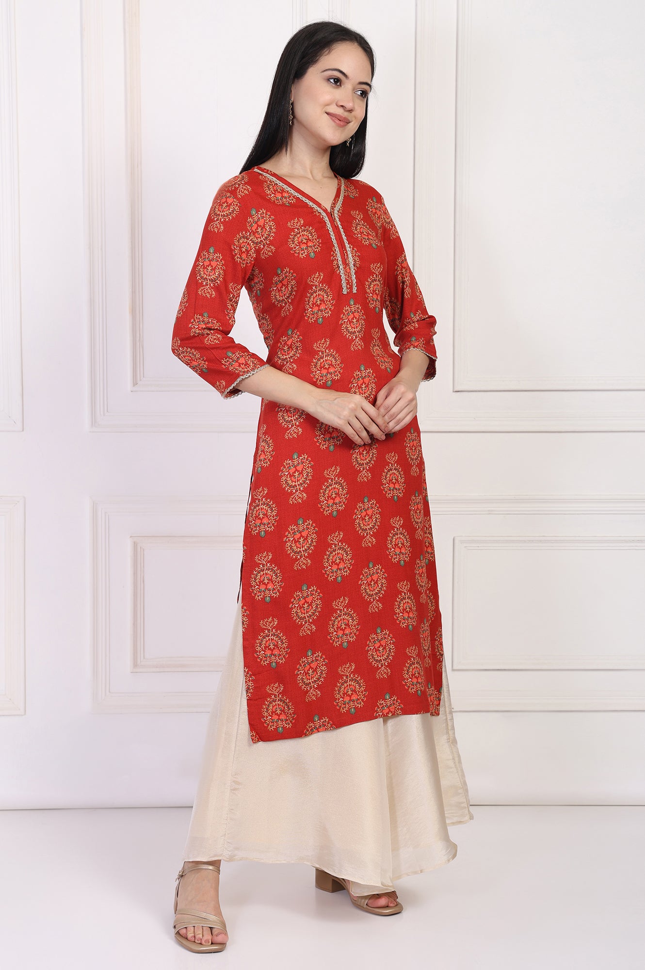 Red Floral Ethnic Printed Lace Trim Straight Rayon Kurta