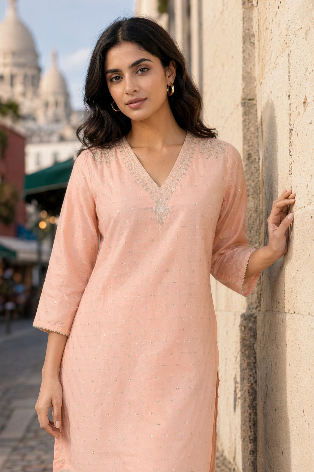 Peach Yarn Dyed Zari Sequins Straight Kurta