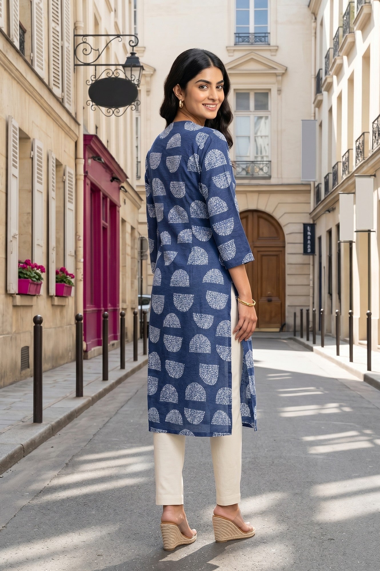 Navy Blue Geometric Printed Pure Cotton Straight Kurta
