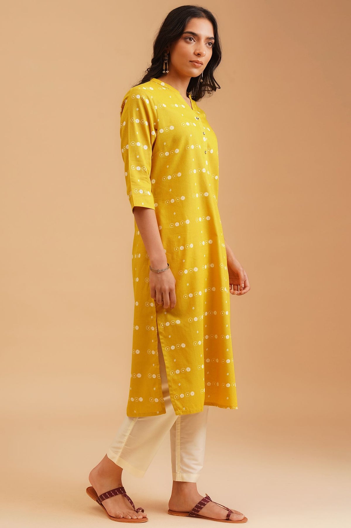 Yellow Floral Printed Cotton Flax Straight Kurta