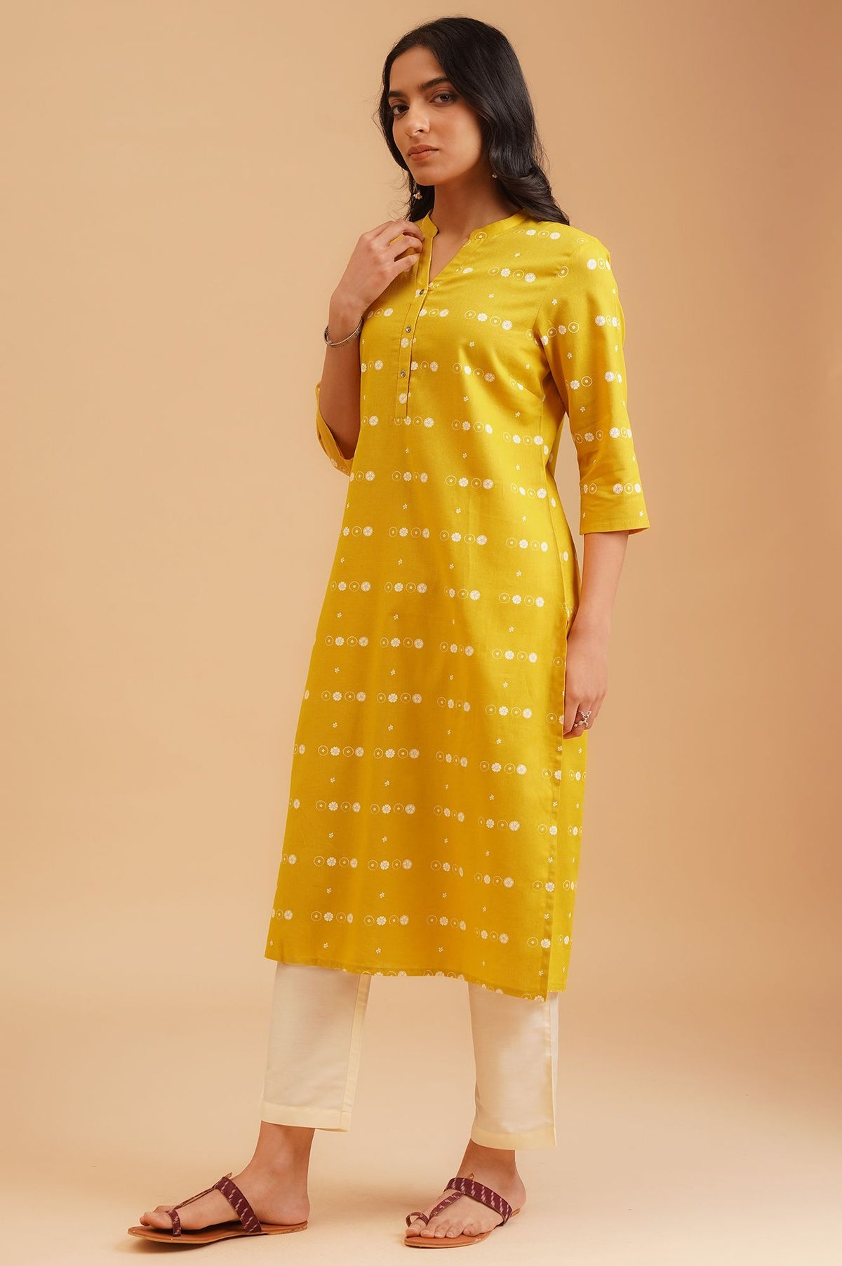 Yellow Floral Printed Cotton Flax Straight Kurta