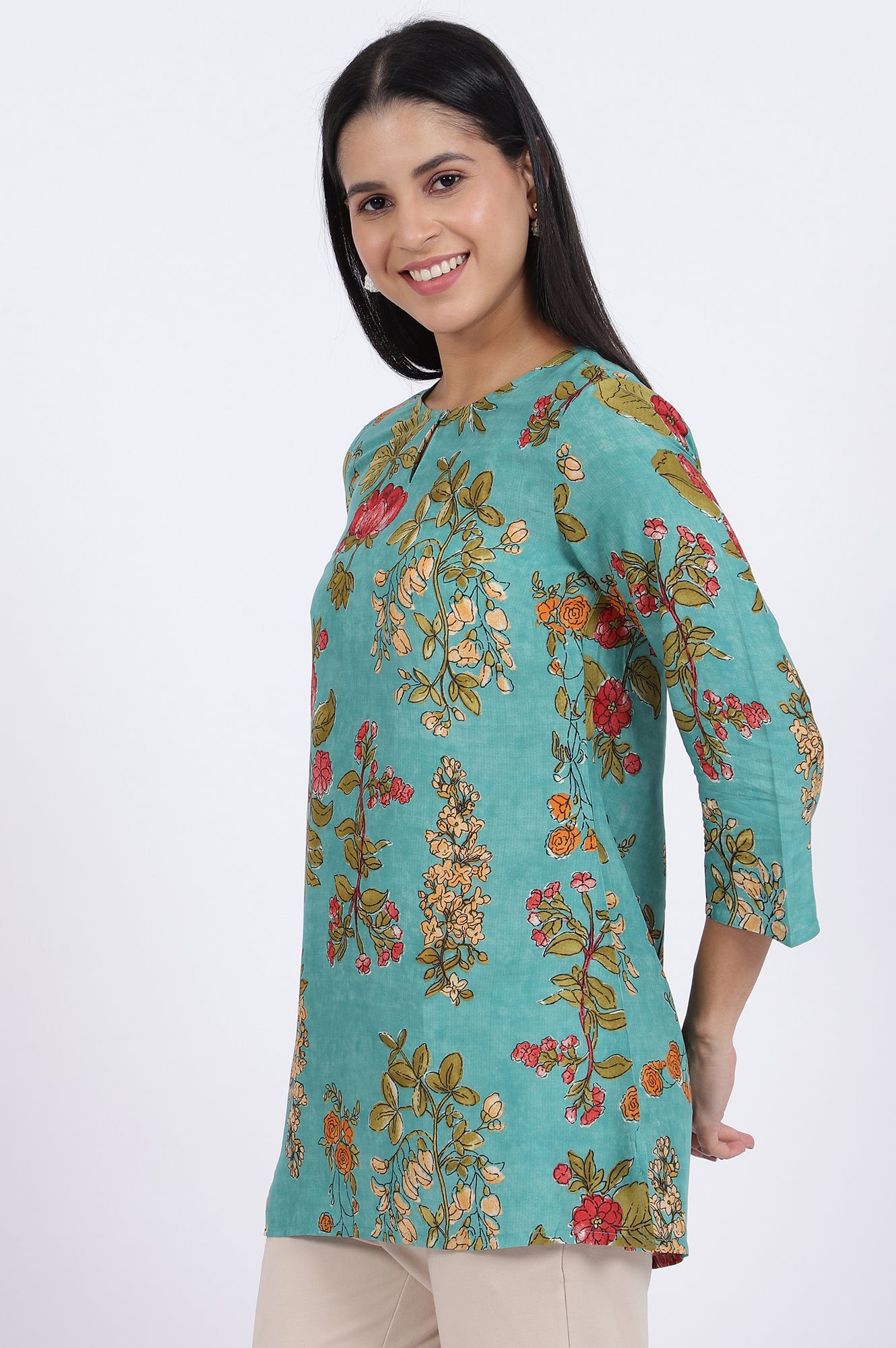 Green Floral Printed Straight Top