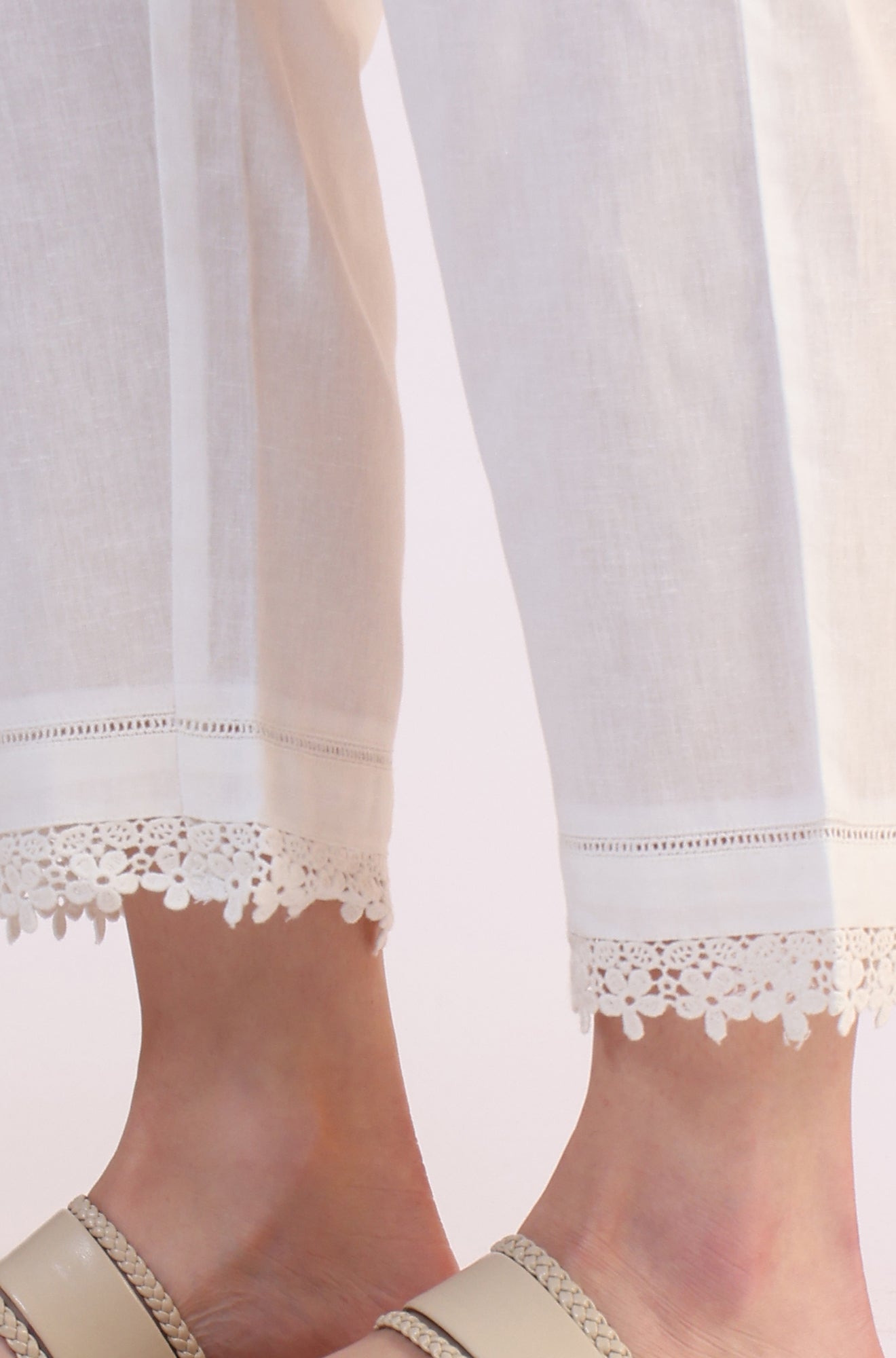 White Solid Cotton Flax Straight Pants with Lace Hemline