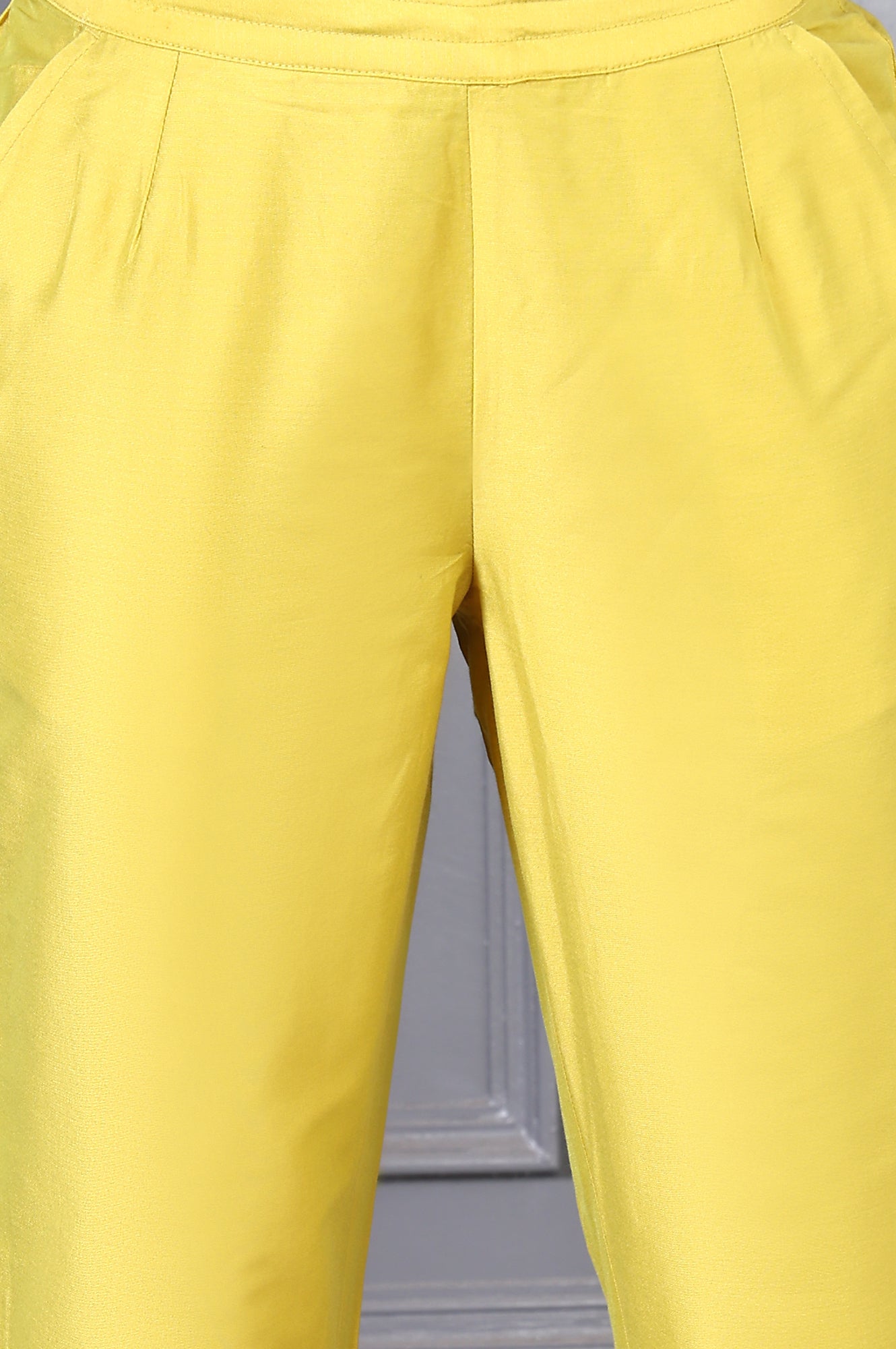 Yellow Solid Lace Mid-Rise Straight Pant