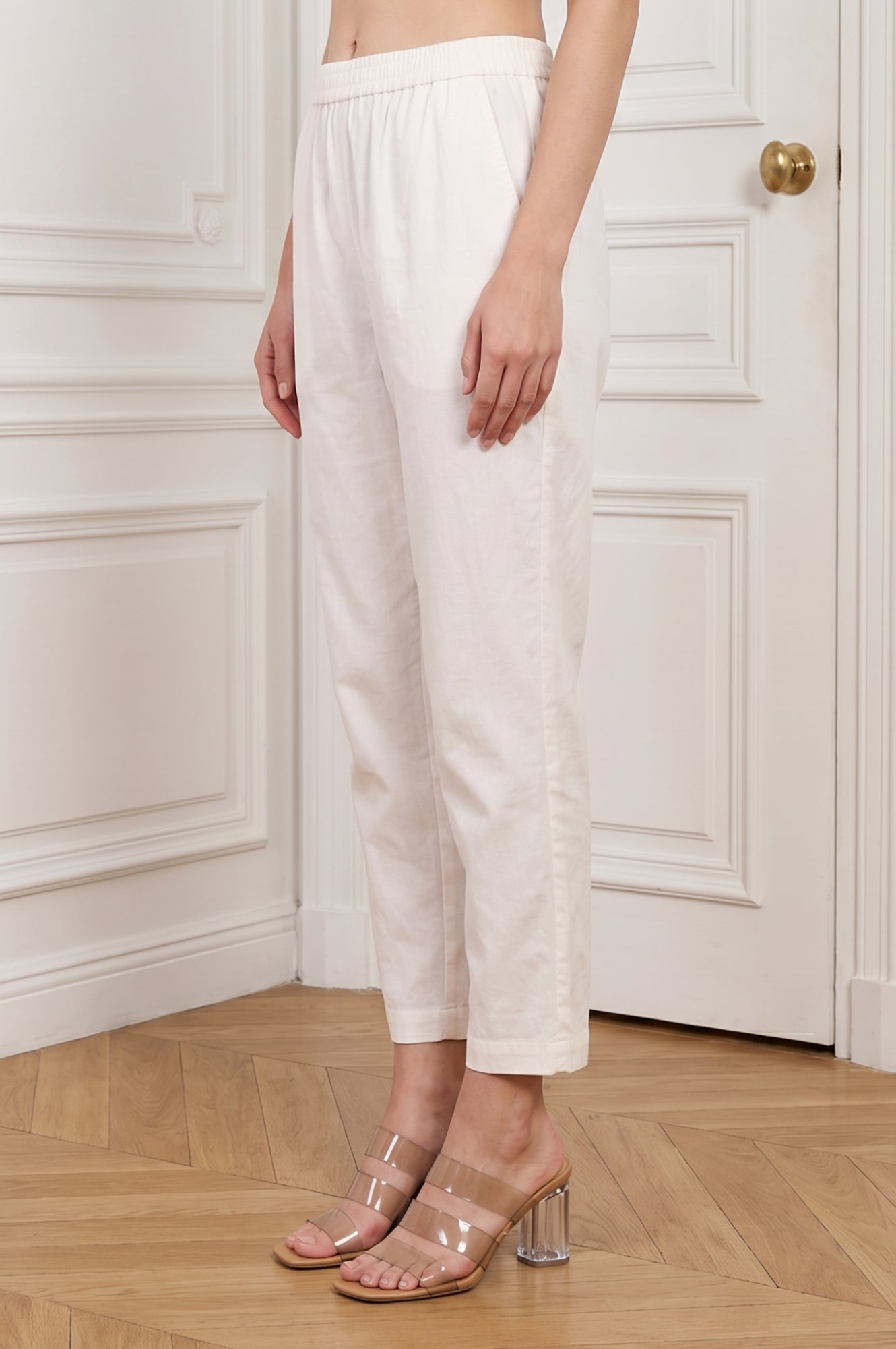 Off White Pure Cotton Ankle Length Pants