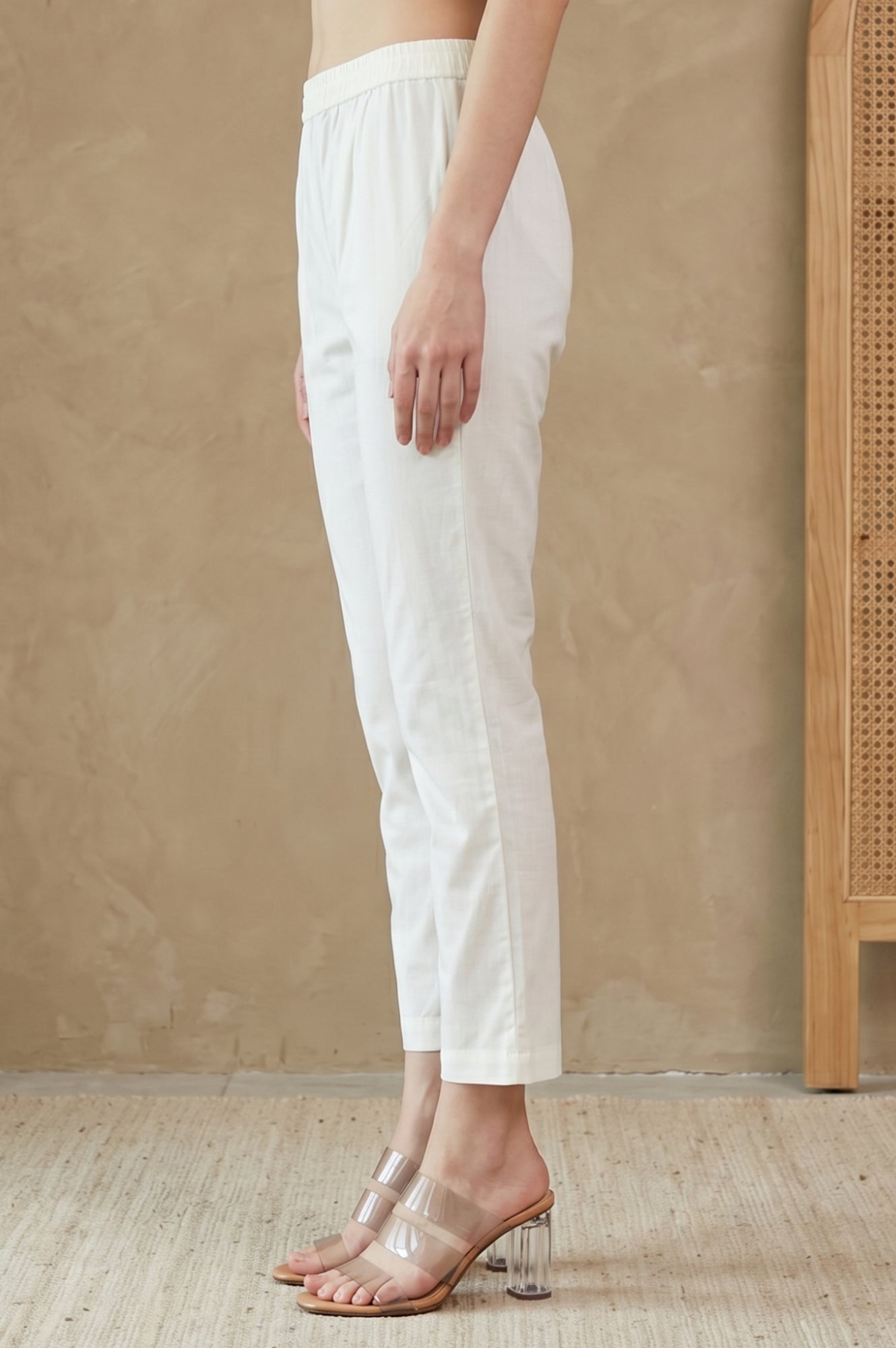Off White Solid Pure Cotton Straight Fit Pants