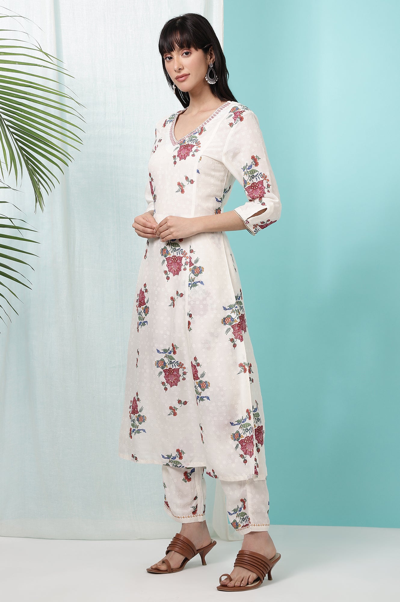 White Floral Printed Textured Dobby A-line Kurta and Pants Co-ord Set