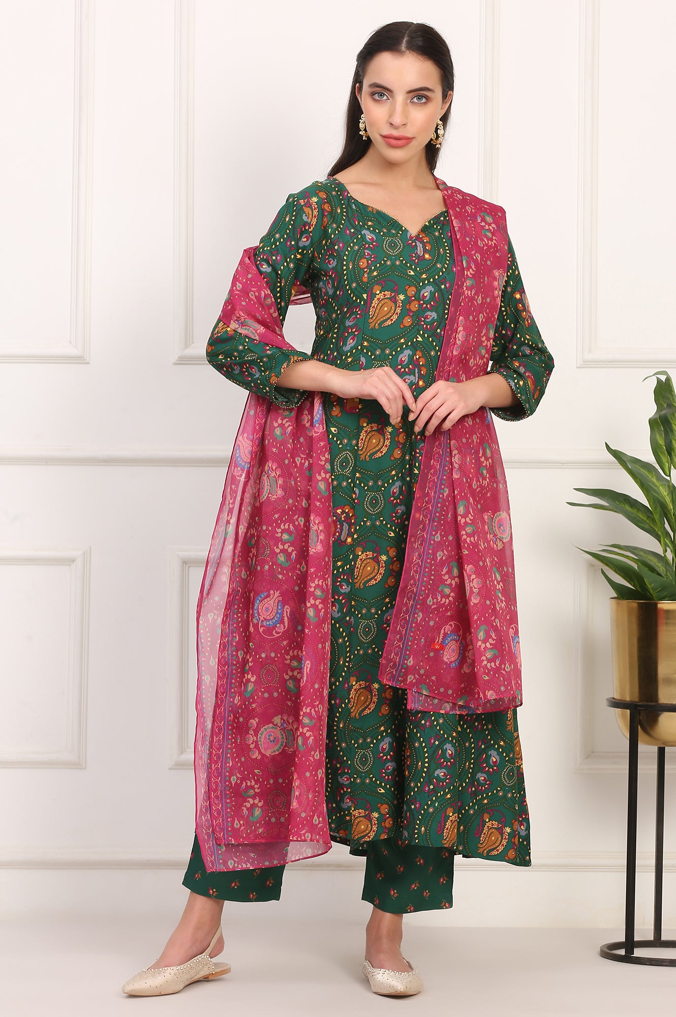 Dark Green Floral Printed Flared Chanderi Kurta, Straight Pant and Dupatta Co-ord Set