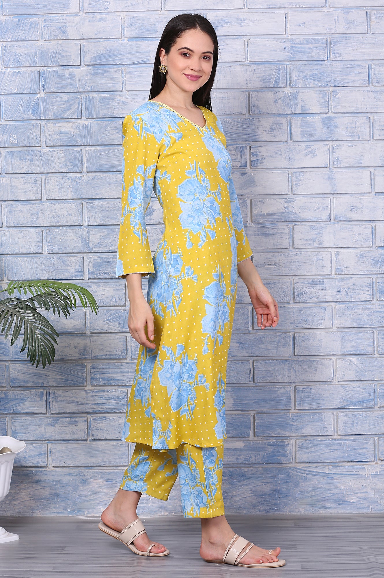 Yellow Floral Printed Lace Straight Kurta and Pants Co-ord Set