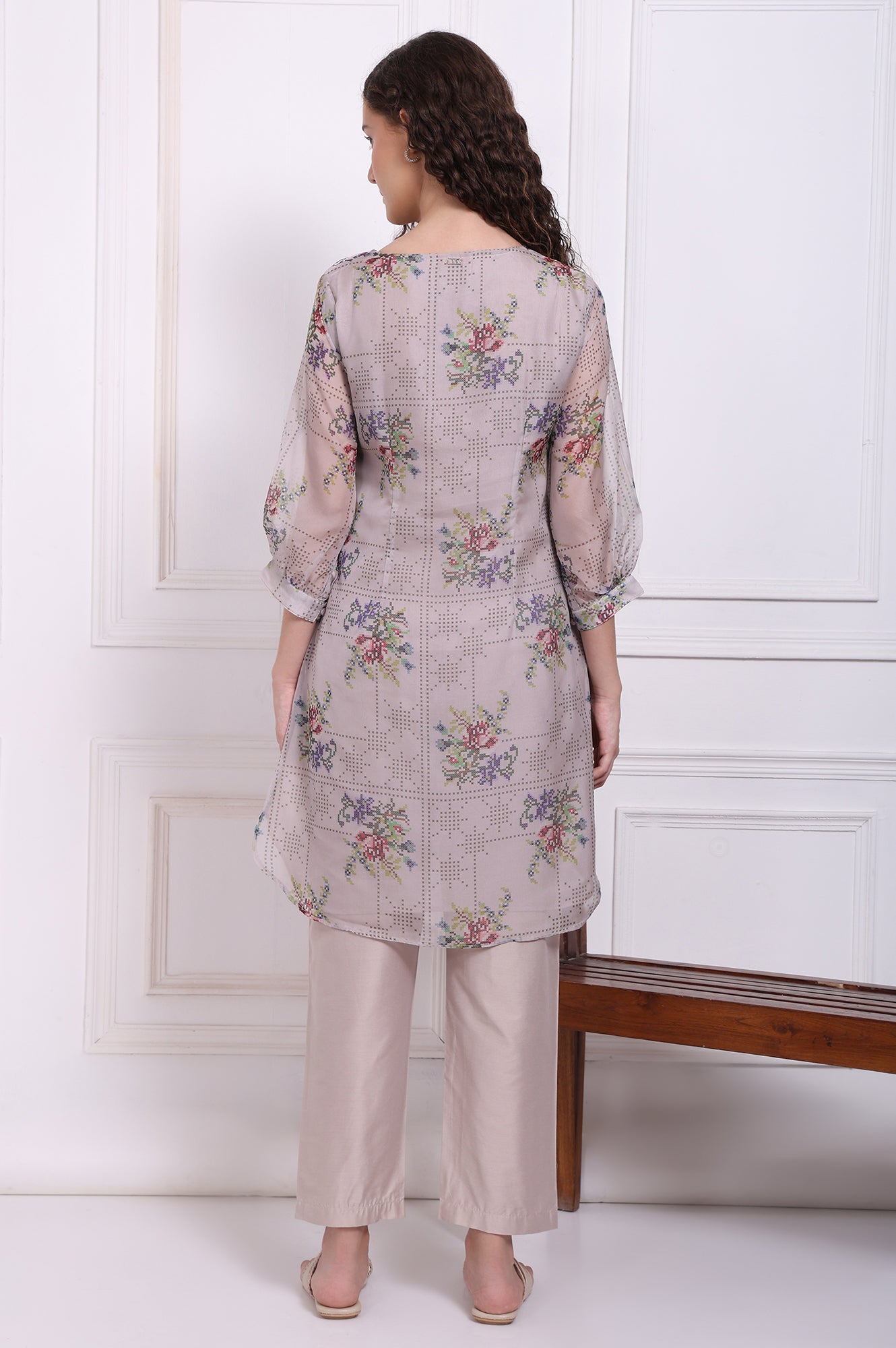 Grey Floral Printed Organza Straight Kurta and Straight Pants Set