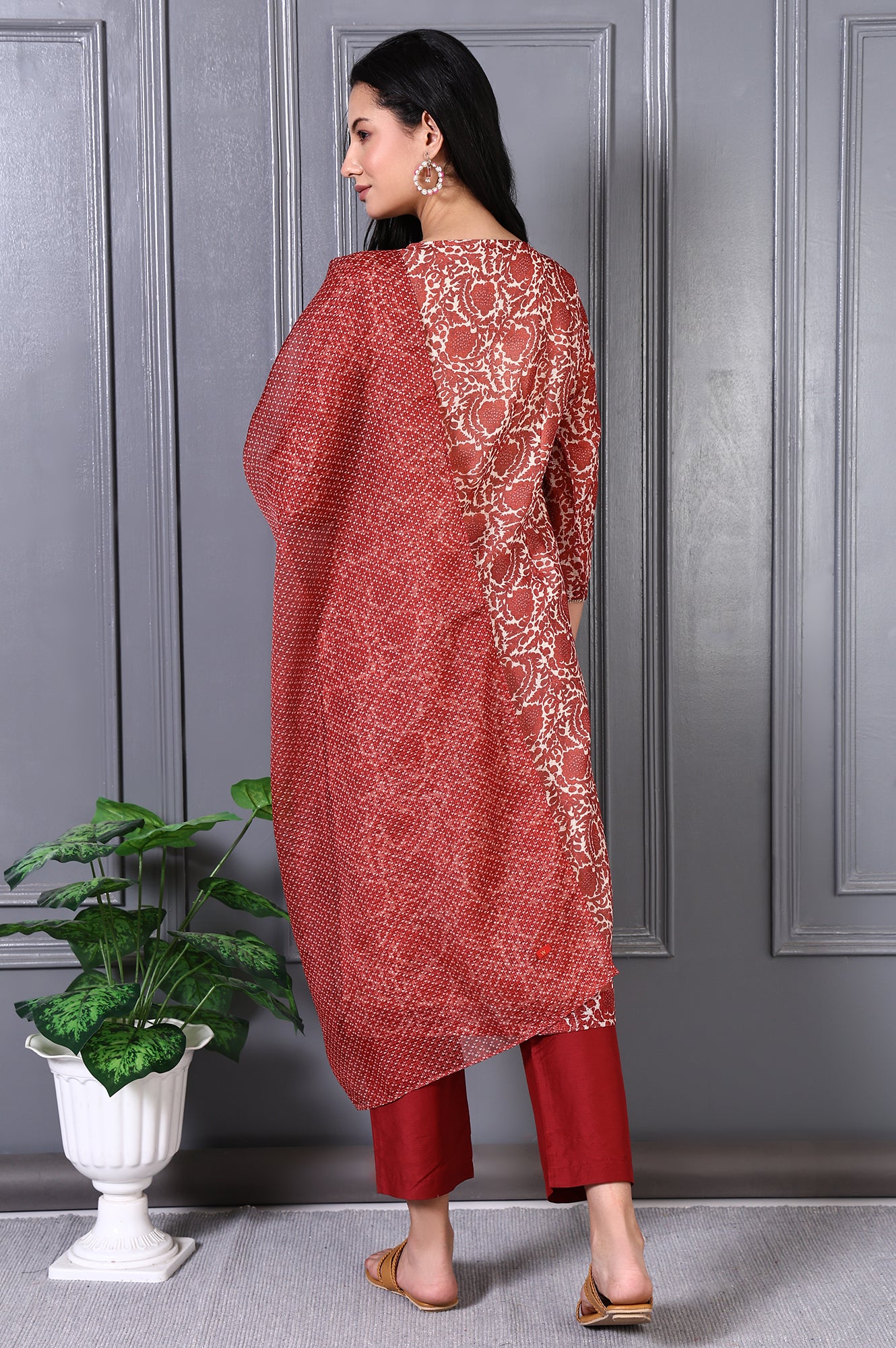 Red Floral Printed Kota Straight Kurta, Pants and Dupatta Set