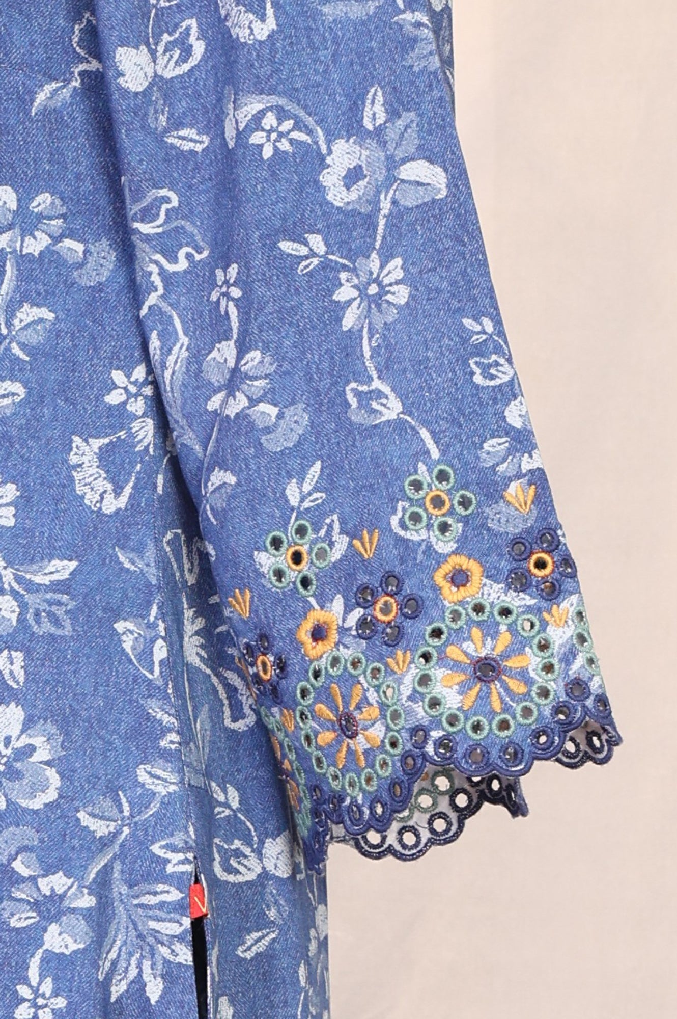 Blue Floral Printed Straight Kurta with Pants Set