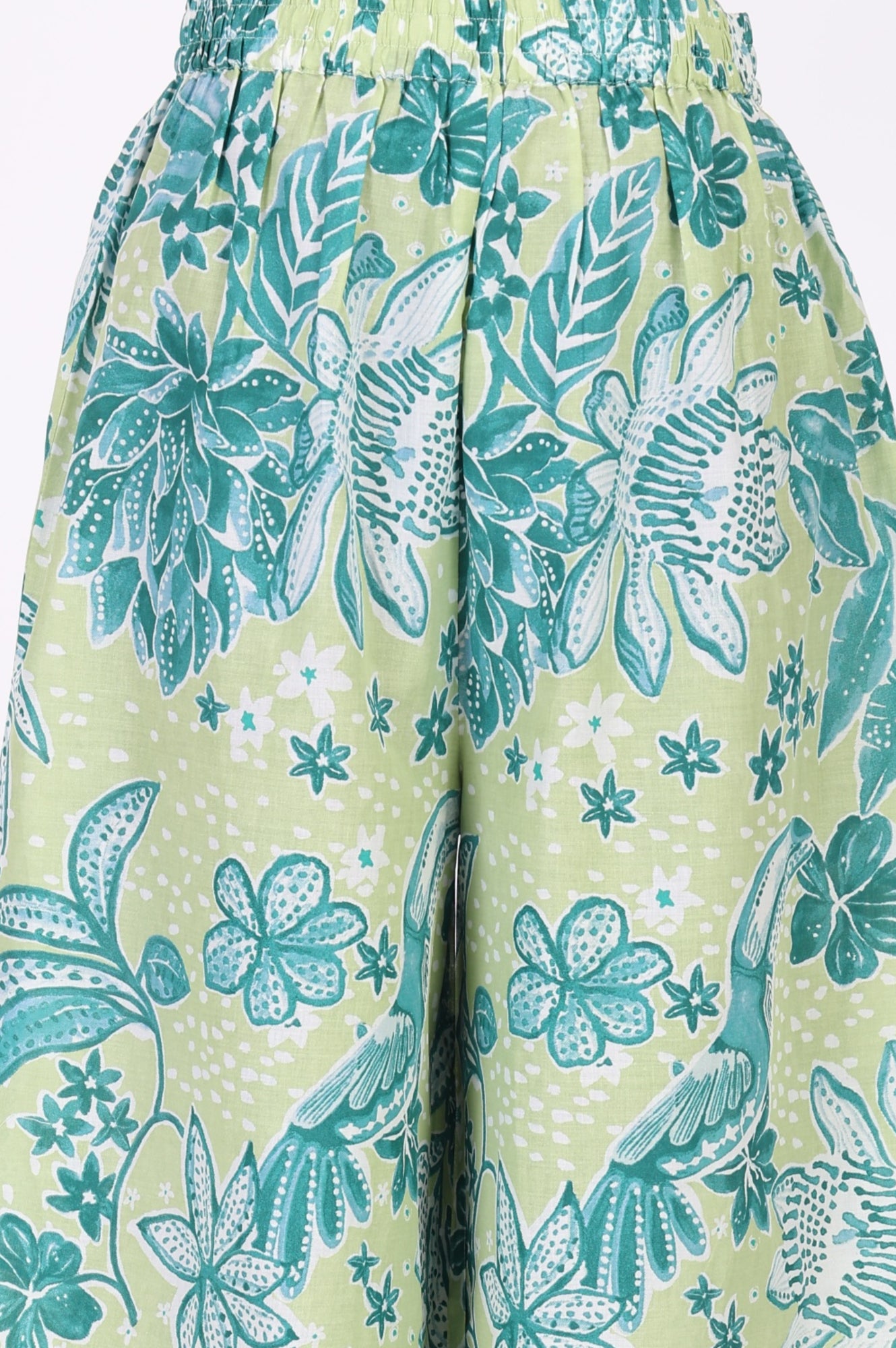 Green Floral Printed Pure Cotton Sleeveless A-line Kurta with Pants Set