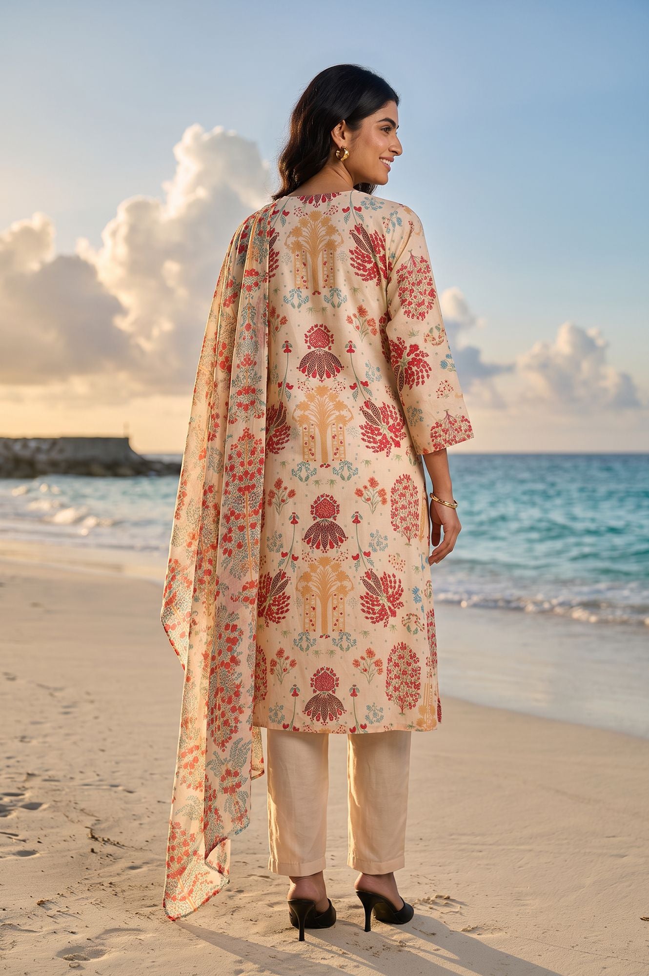 Off-White Floral Printed Straight Kurta with Pants and Dupatta Set