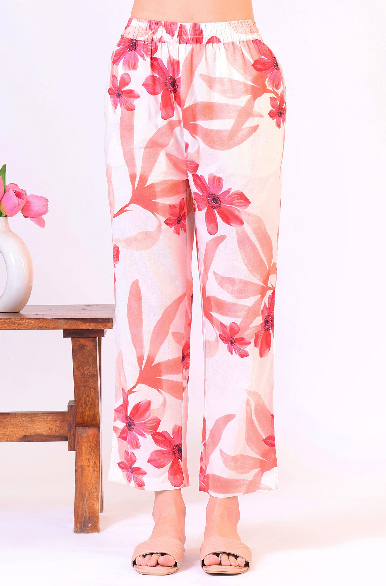 White Bold Floral Printed Pure Cotton Tunic and Straight Pants Co-ord Set