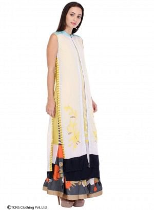 White Printed Sleeveless kurta