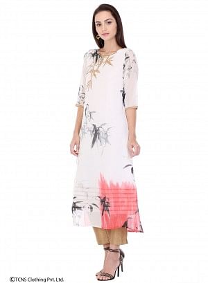 White Printed 3/4 Sleeve kurta