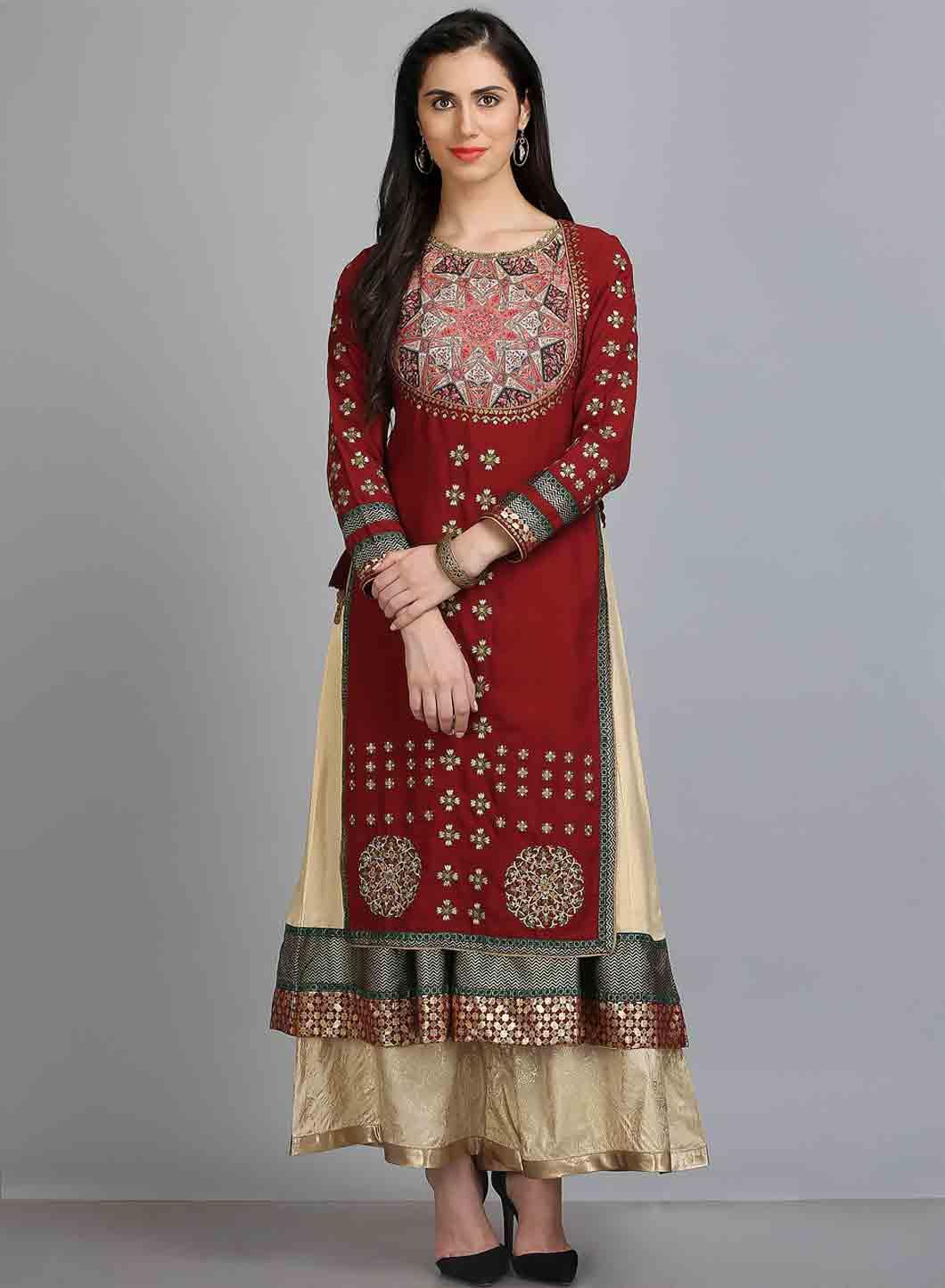 Maroon &amp; Golden Round Neck kurta - wforwoman