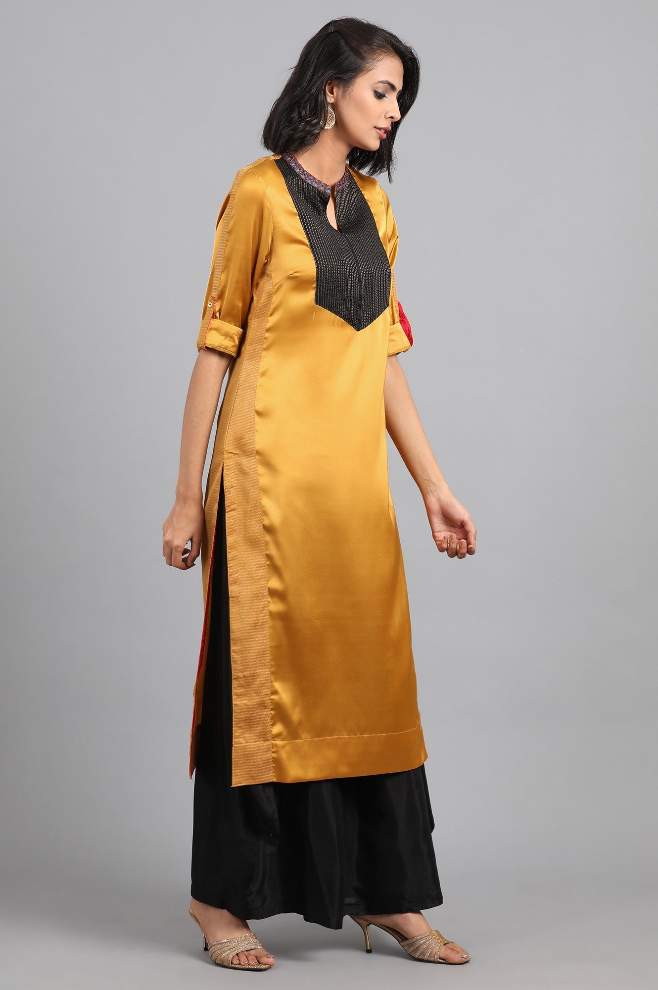 Mustard Round Neck Color-Block kurta