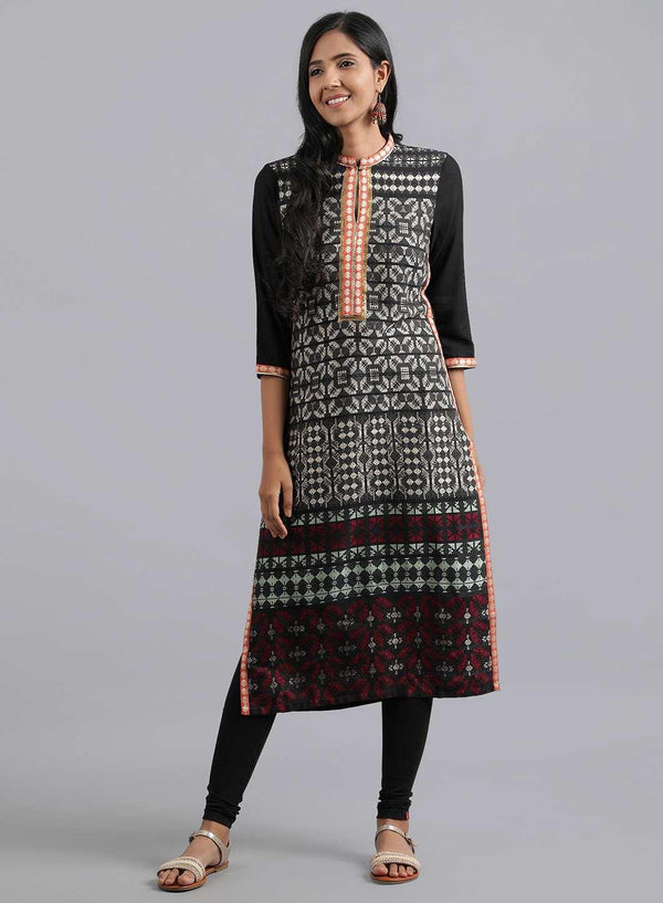 Black Mandarin Neck Embellished kurta