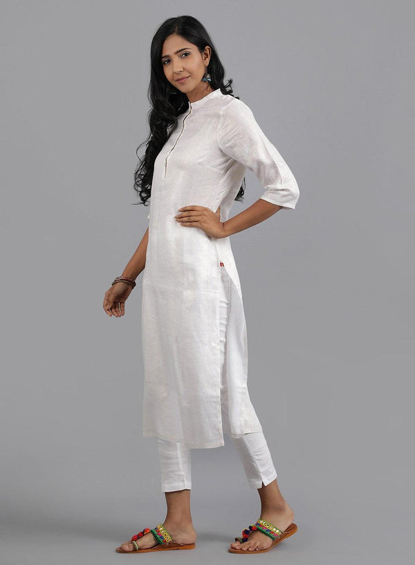 White Mandarin Neck Solid kurta