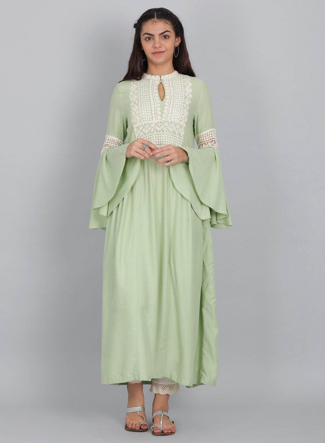 Green Mandarin Neck Embroidered kurta - wforwoman