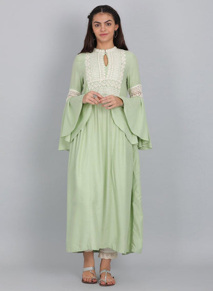 Green Mandarin Neck Embroidered kurta - wforwoman