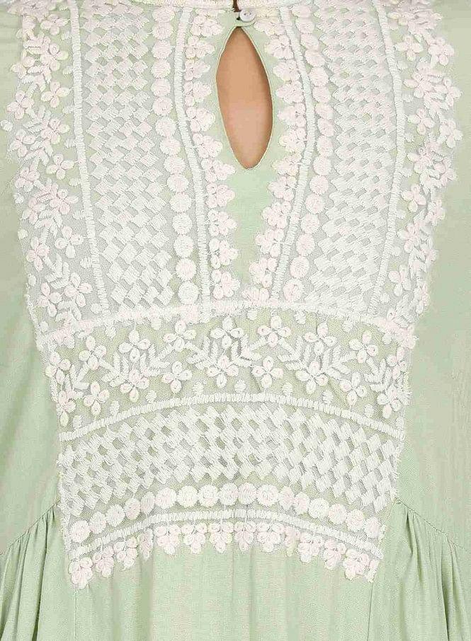 Green Mandarin Neck Embroidered kurta - wforwoman