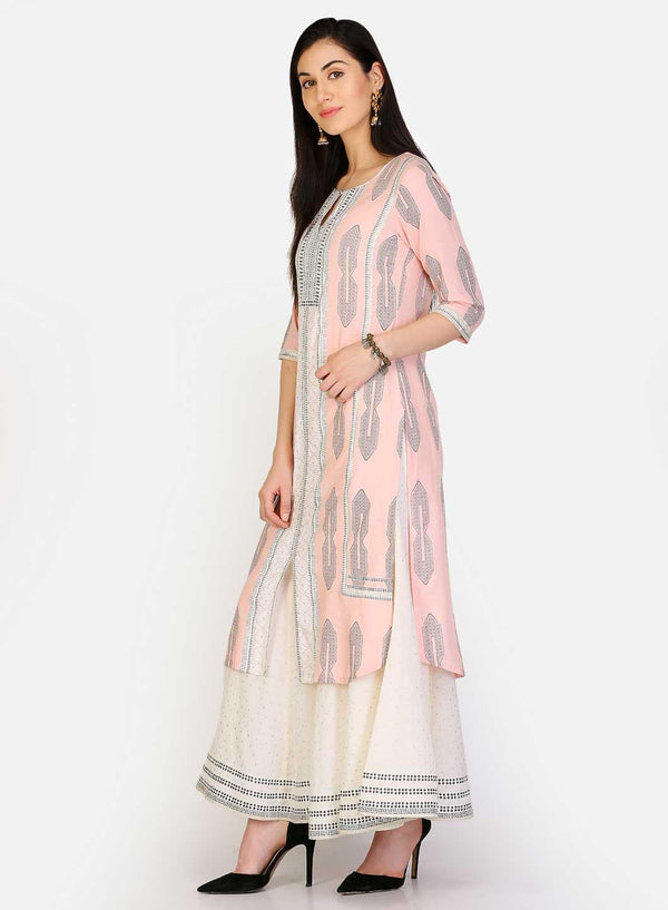 Pink Round Neck Embellished kurta