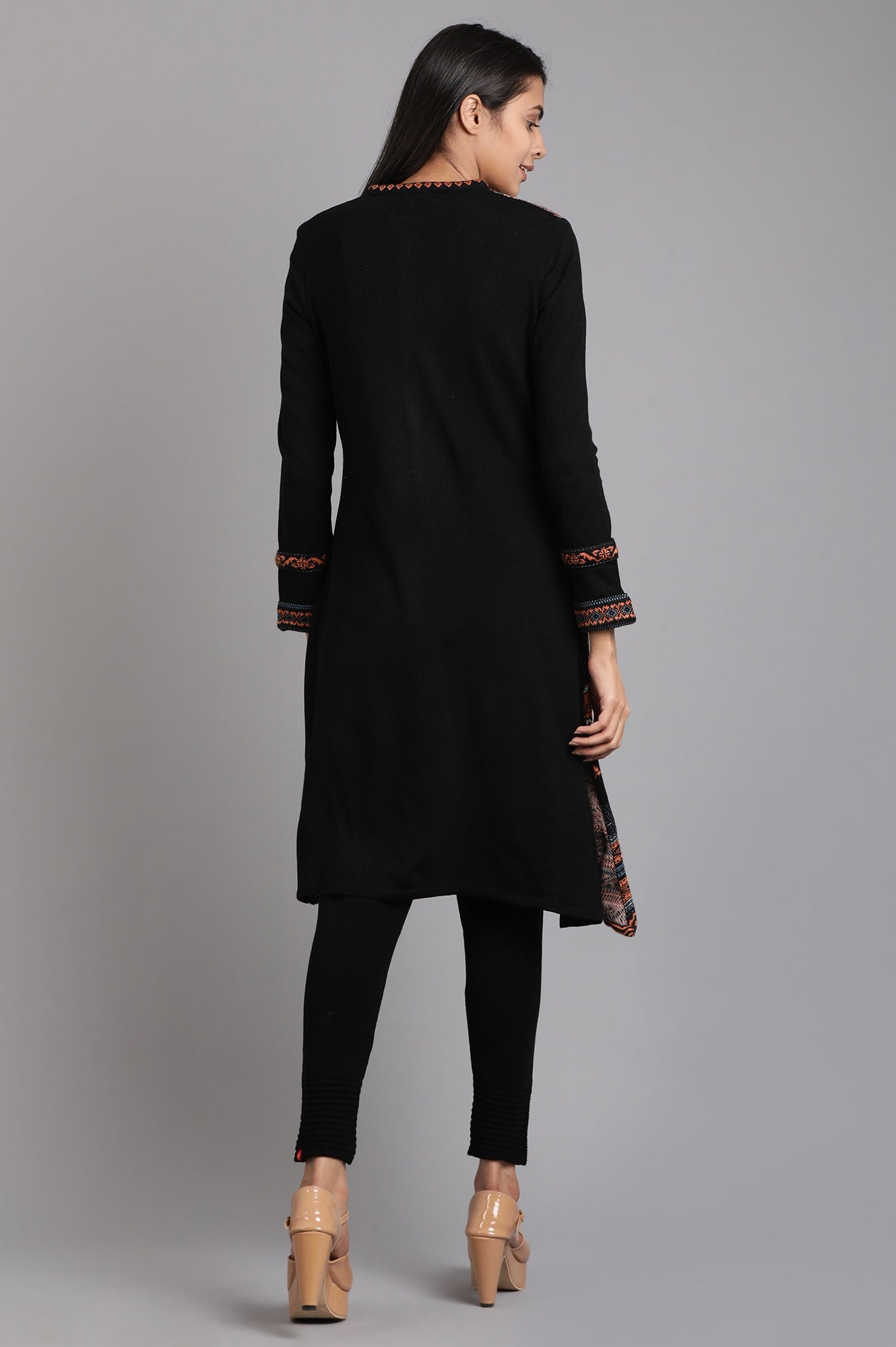 Black Mandarin Neck Yarn-dyed Winter kurta