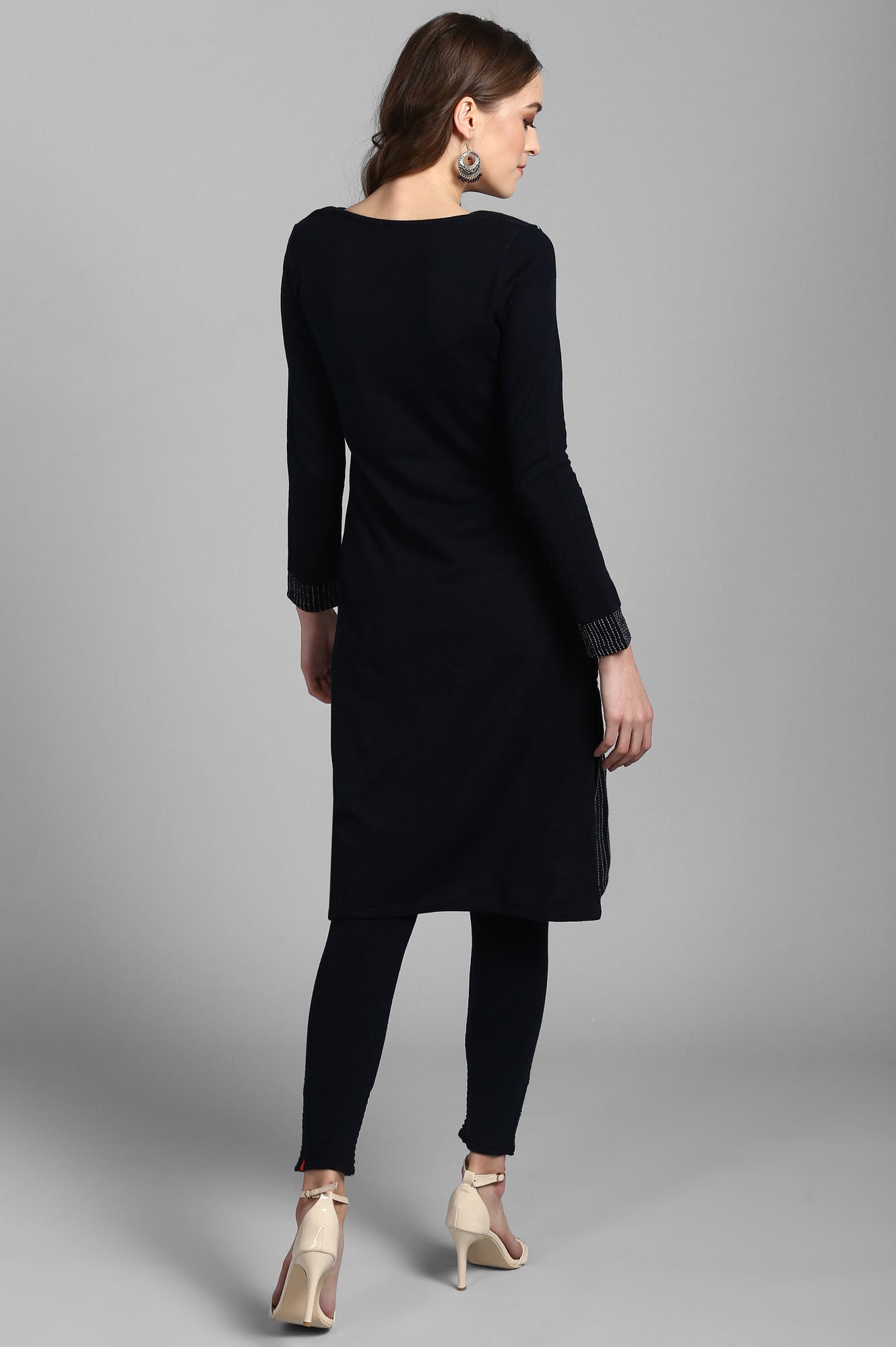 Blue Mandarin Neck Solid Winter kurta