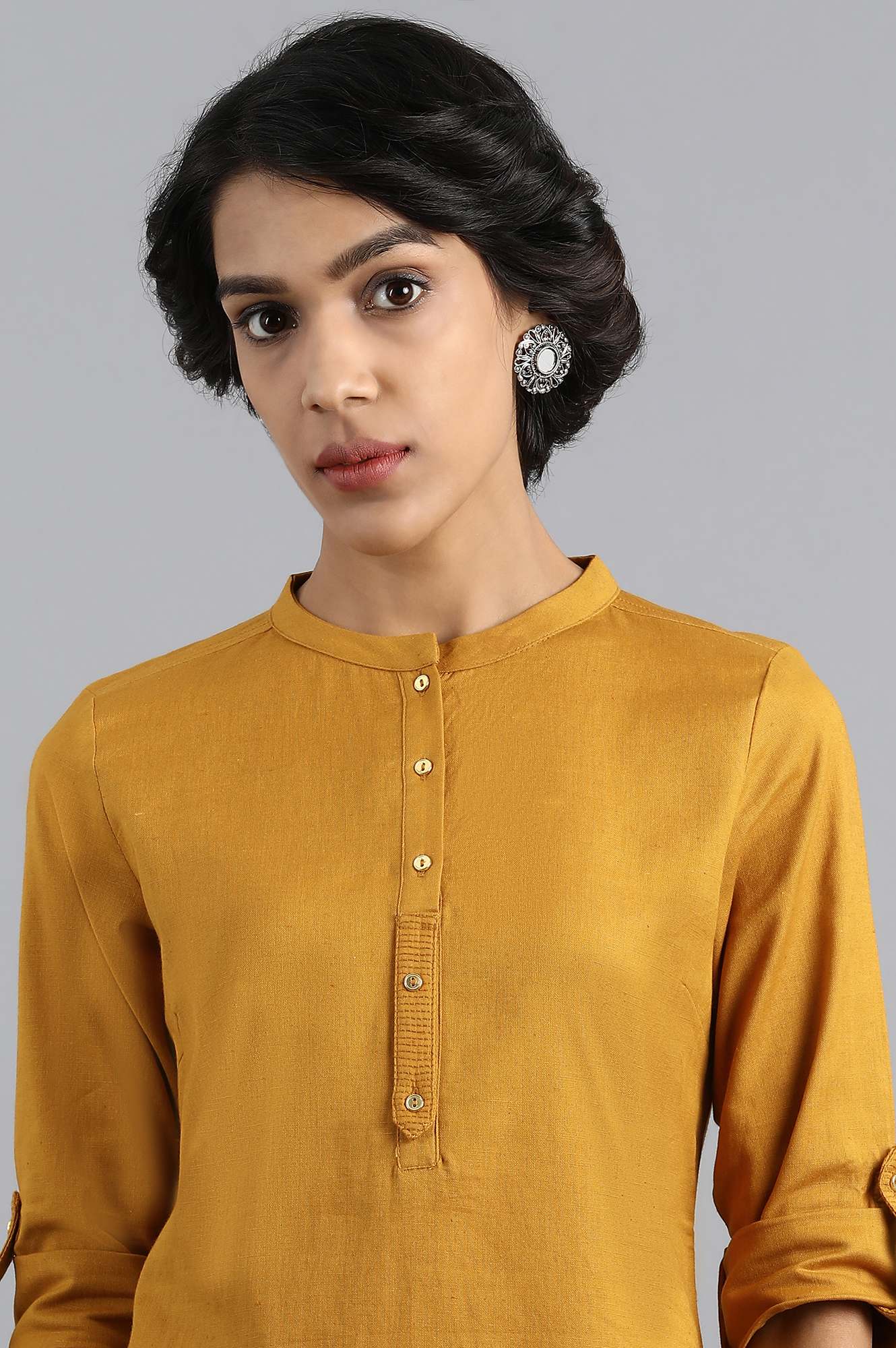 Yellow Mandarin Neck Solid kurta