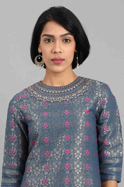 Blue Closed Neck Embroidered kurta - wforwoman