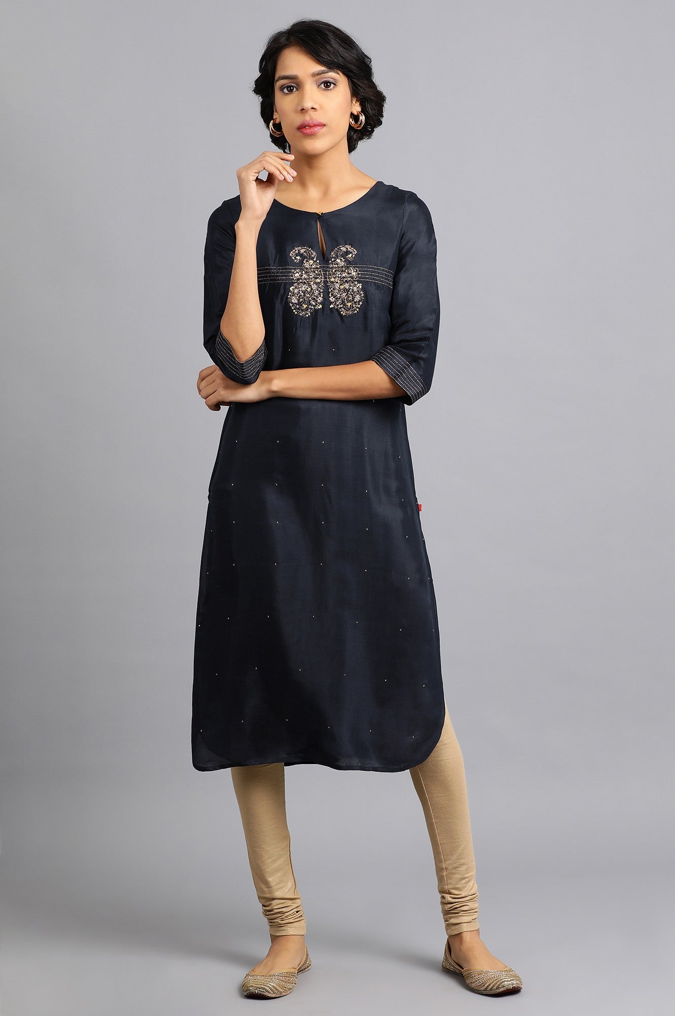 Blue Round Neck Paisley kurta