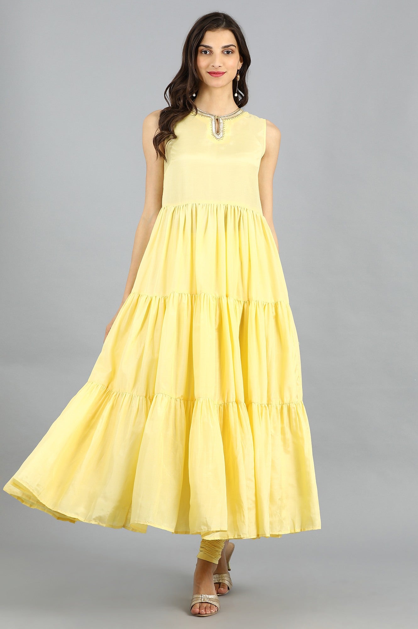 Yellow Mandarin Neck Embellished kurta Set