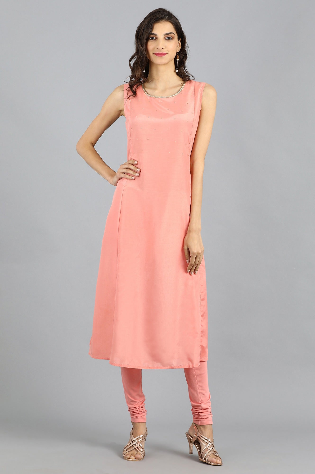 Pink Round Neck Embellished kurta Set